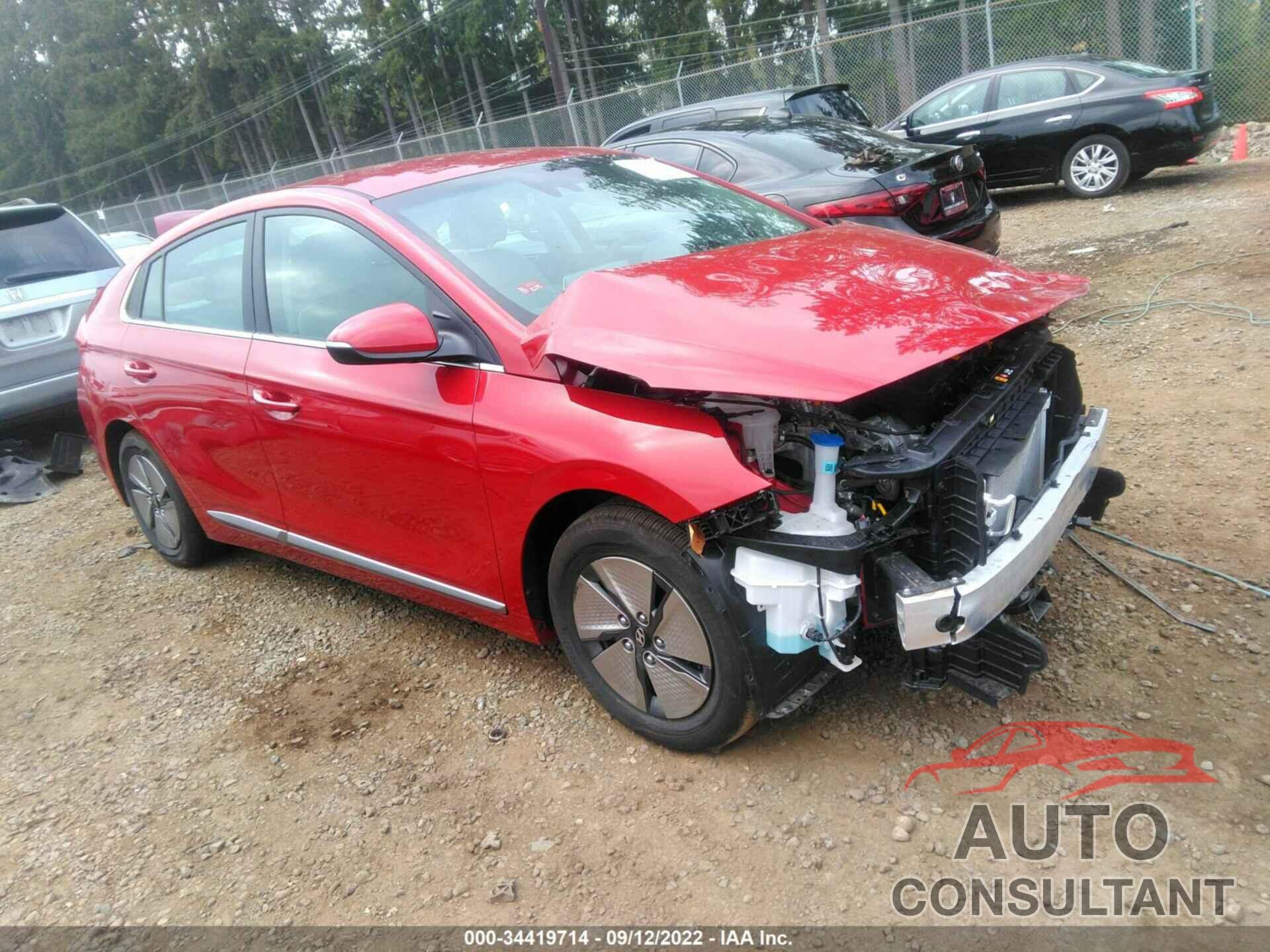 HYUNDAI IONIQ HYBRID 2022 - KMHC75LC7NU282452