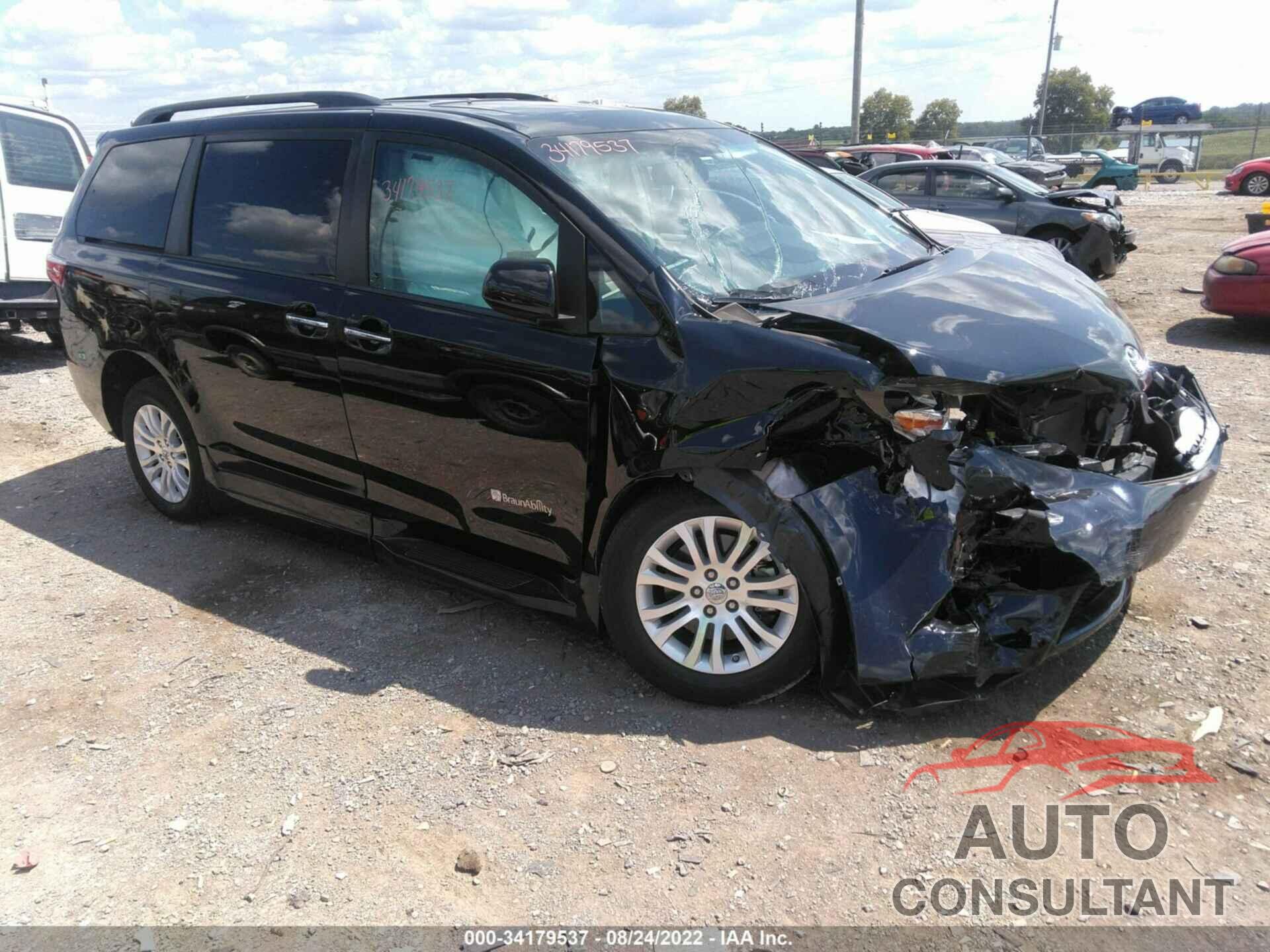 TOYOTA SIENNA 2017 - 5TDYZ3DCXHS881328