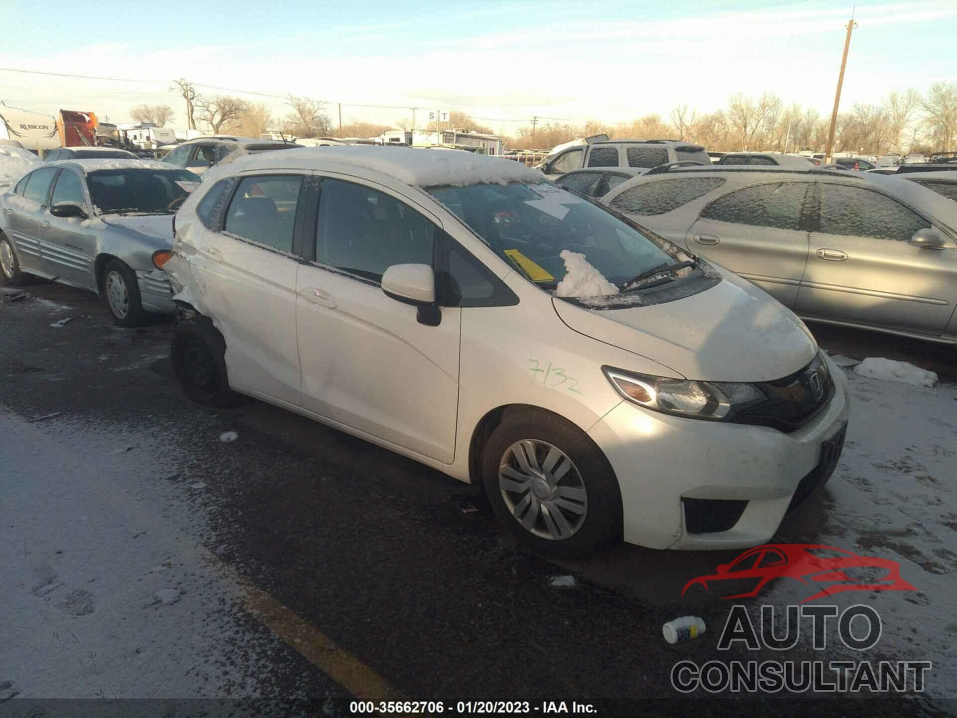 HONDA FIT 2016 - JHMGK5H58GS005417