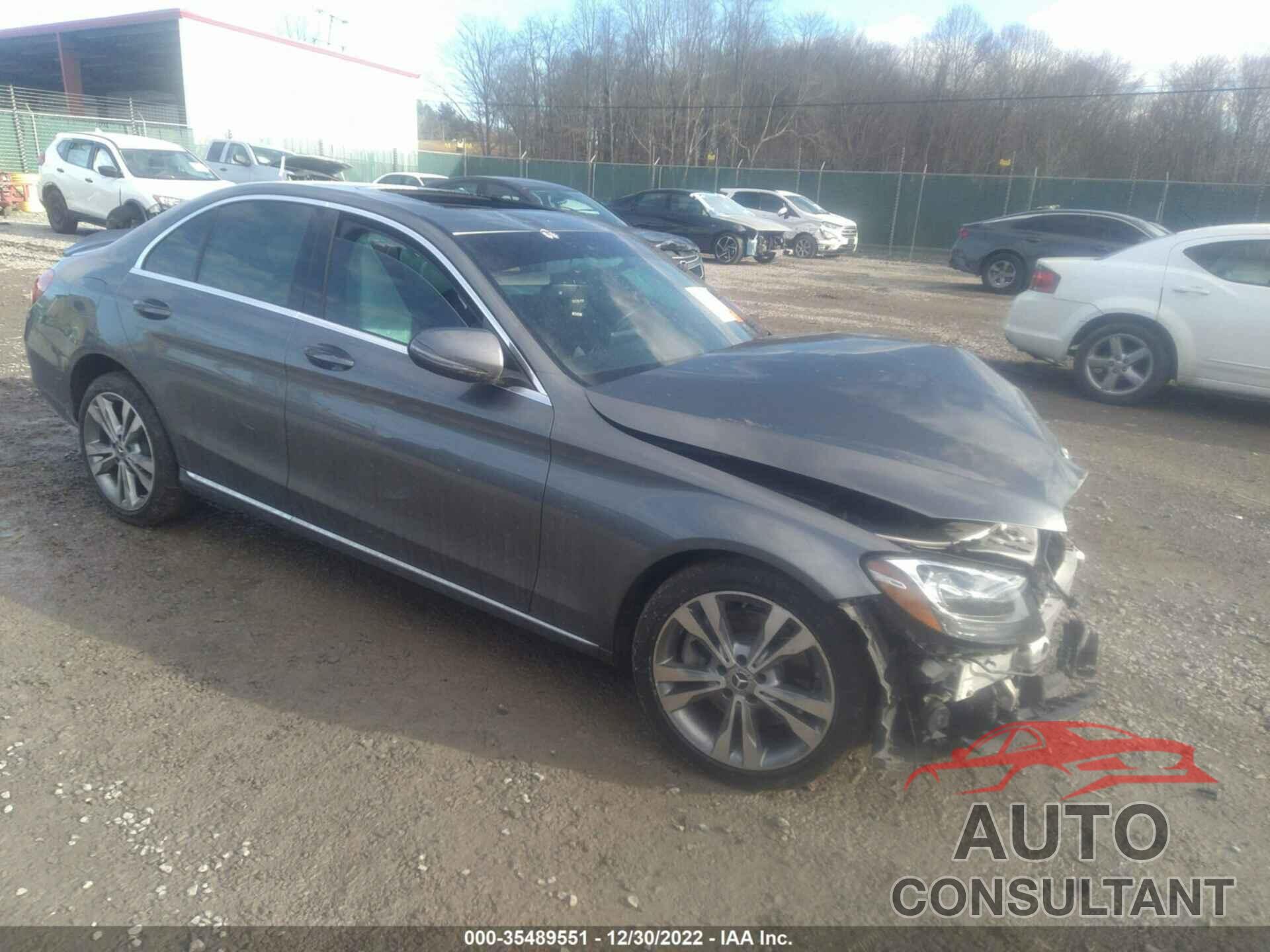 MERCEDES-BENZ C-CLASS 2018 - 55SWF4KB6JU247541