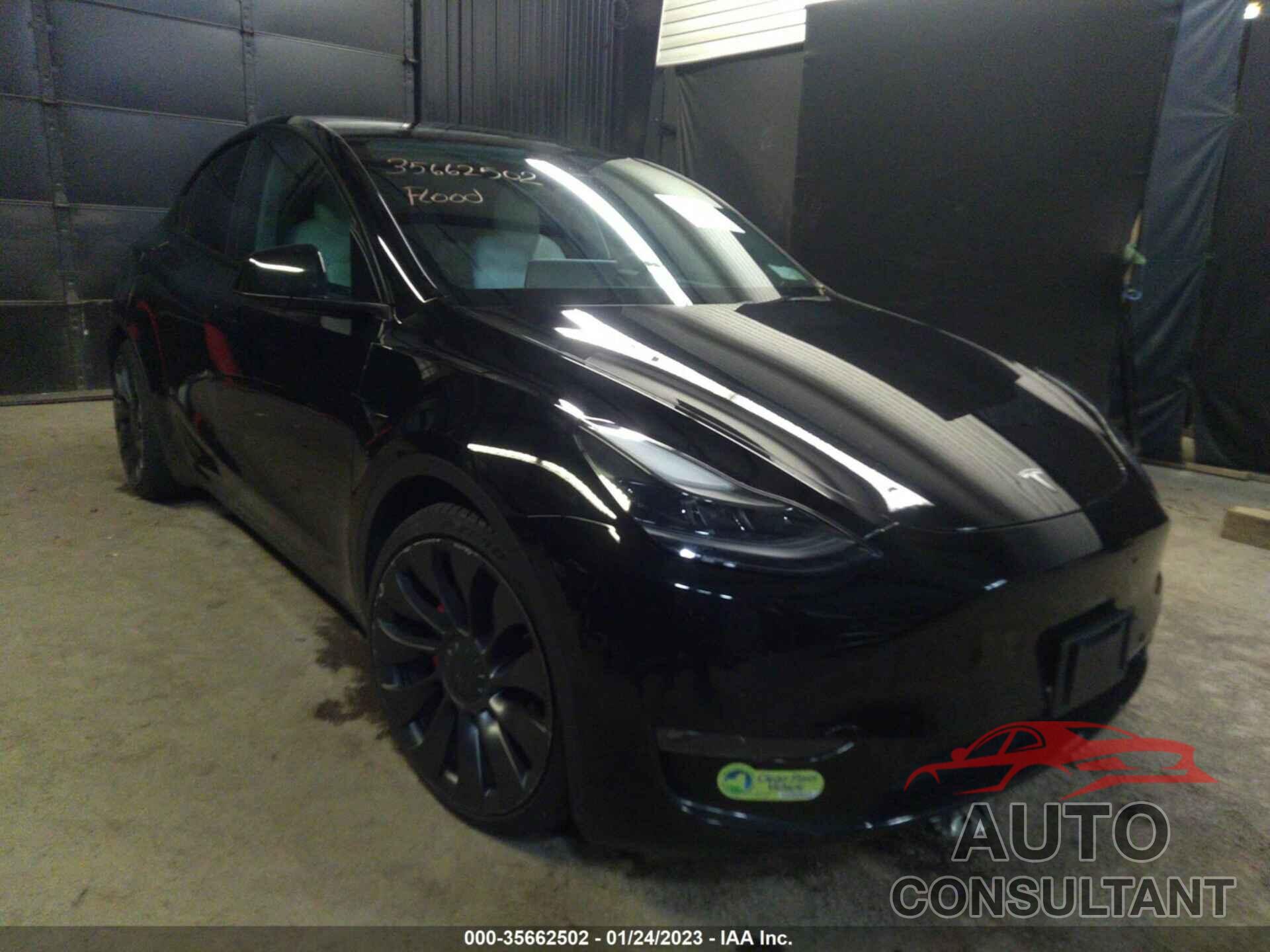 TESLA MODEL Y 2021 - 5YJYGDEF6MF270523