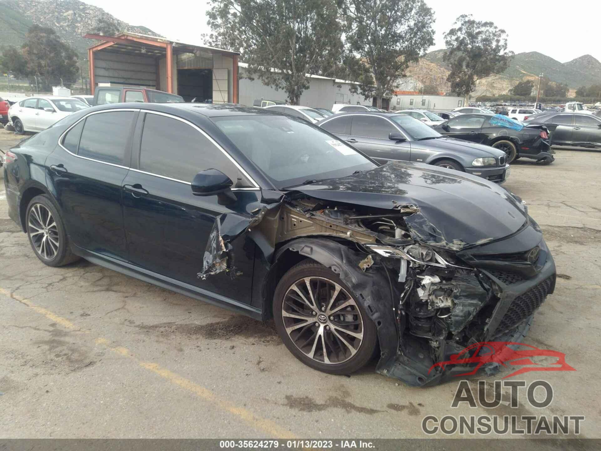 TOYOTA CAMRY 2019 - 4T1B11HK9KU250443