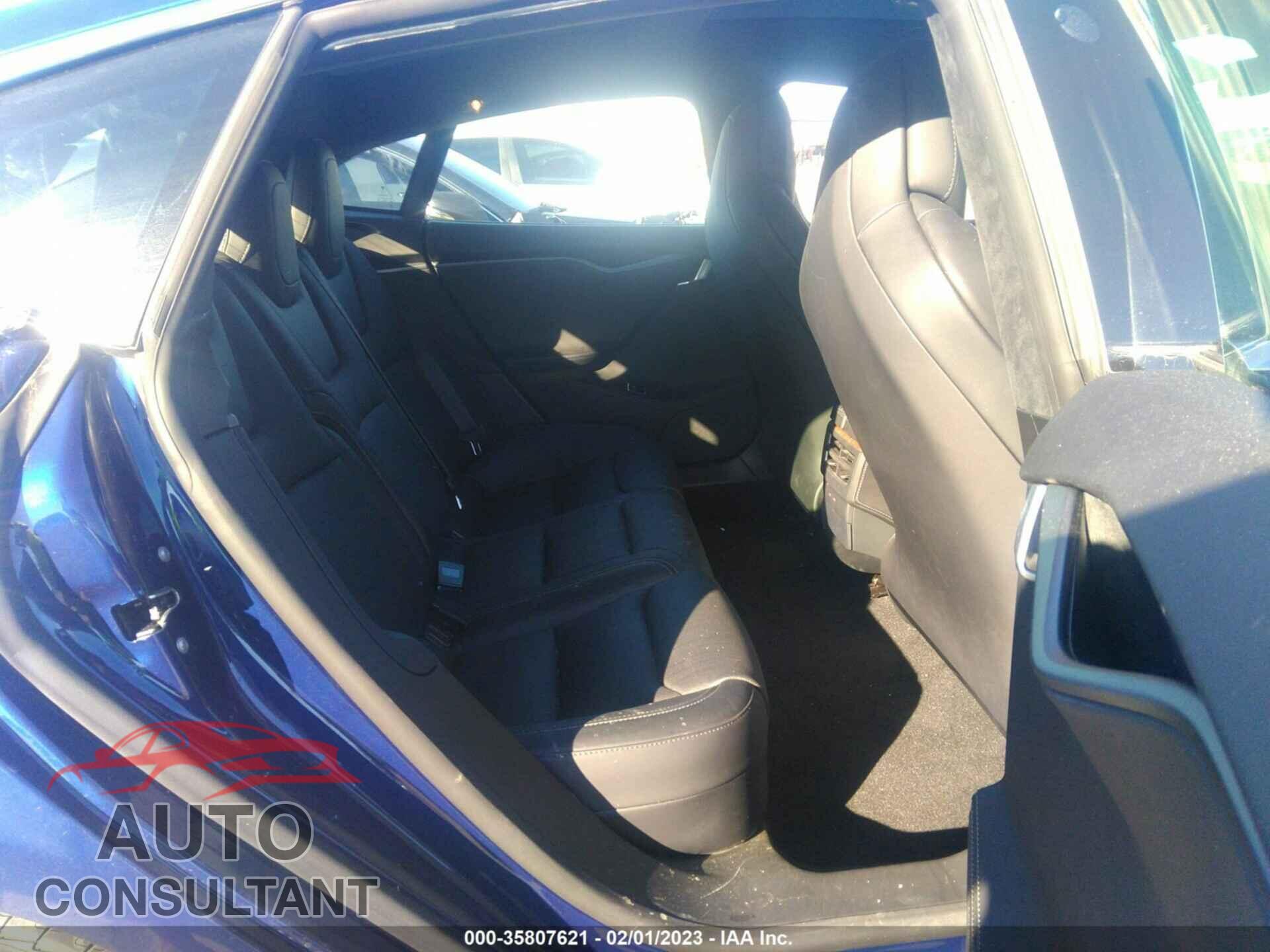 TESLA MODEL S 2018 - 5YJSA1E43JF293371