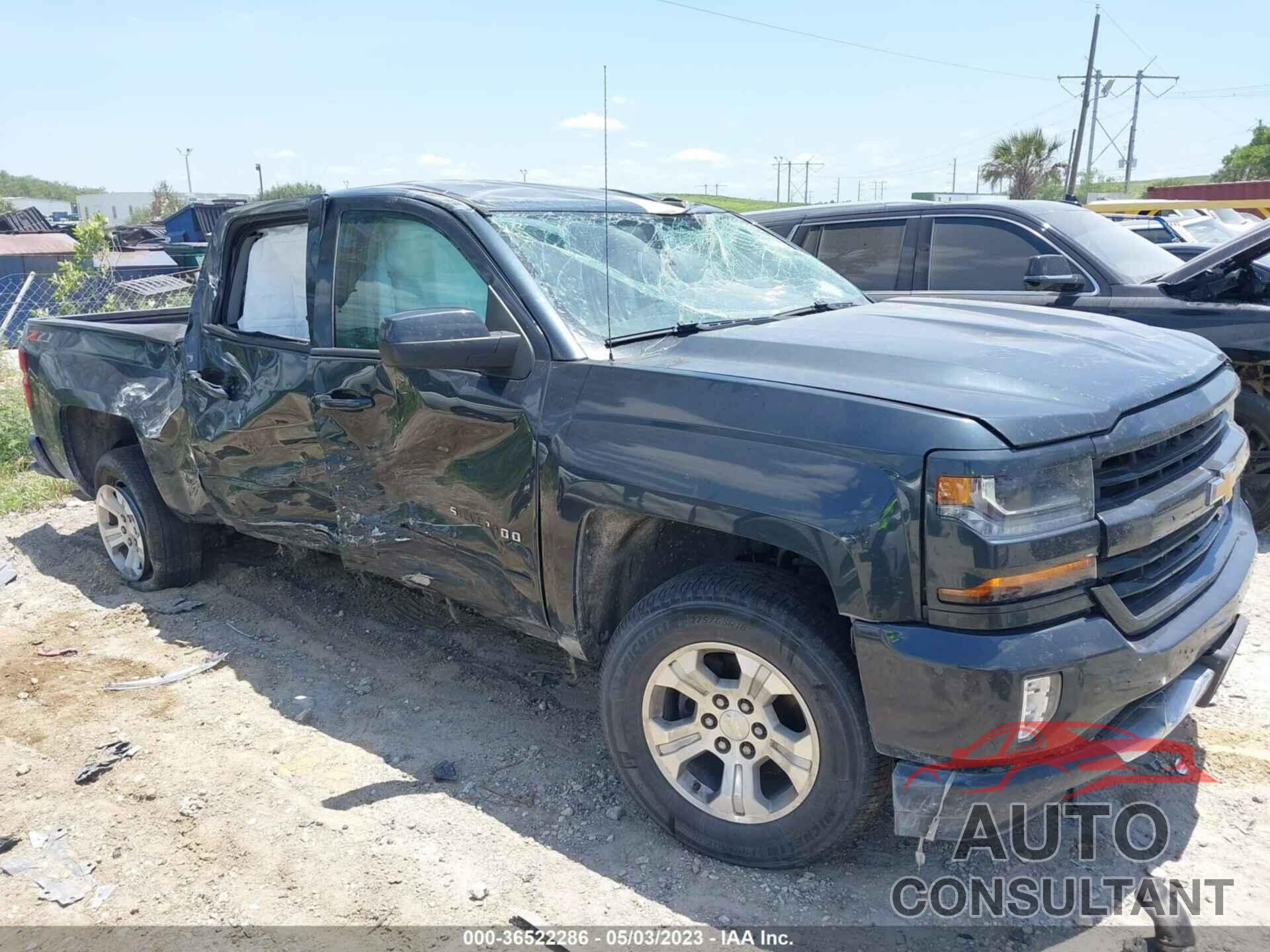 CHEVROLET SILVERADO 1500 2018 - 3GCUKREC2JG125646