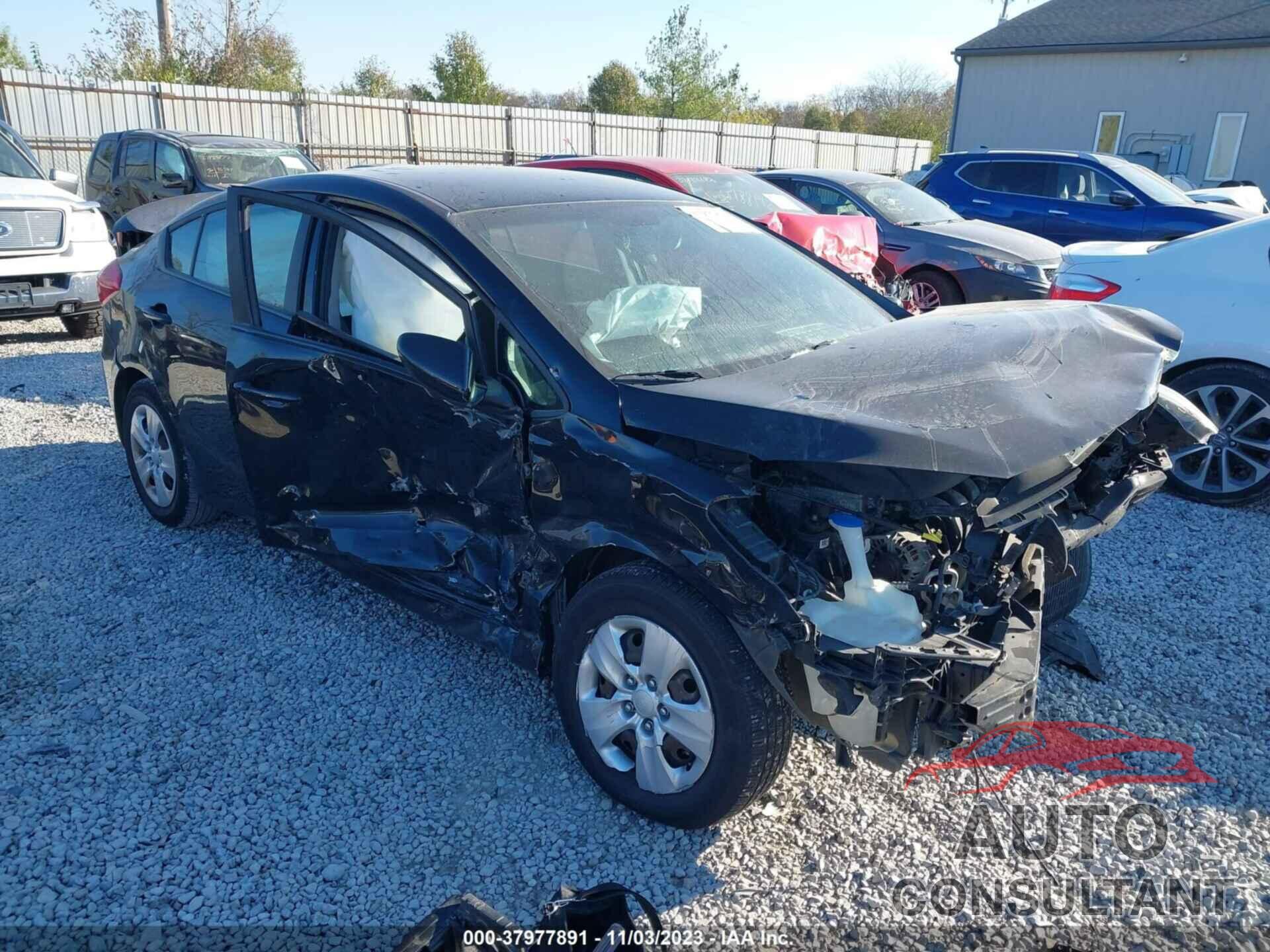 KIA FORTE 2016 - KNAFK4A69G5619656