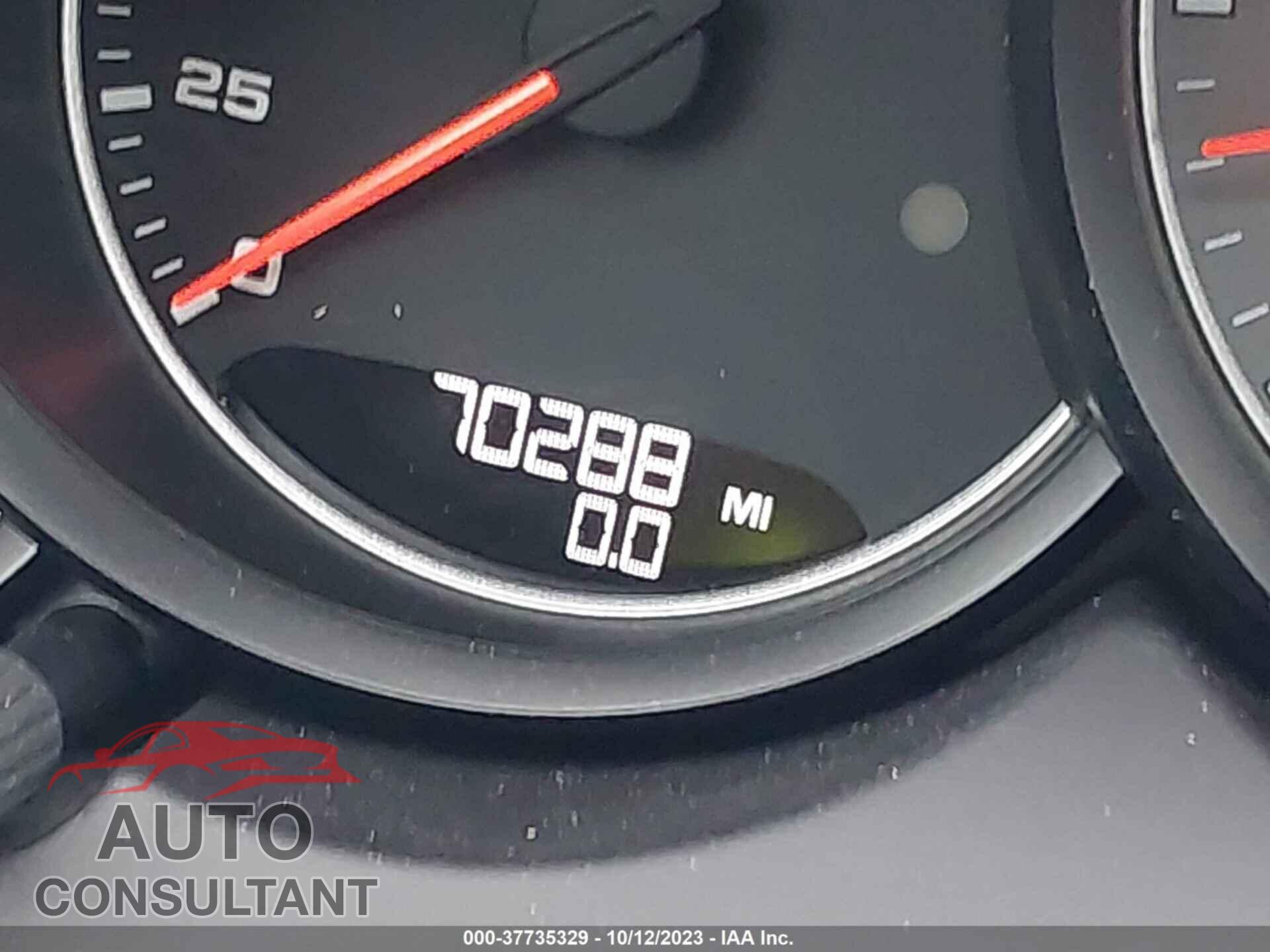 PORSCHE CAYENNE 2017 - WP1AB2A27HLA51773