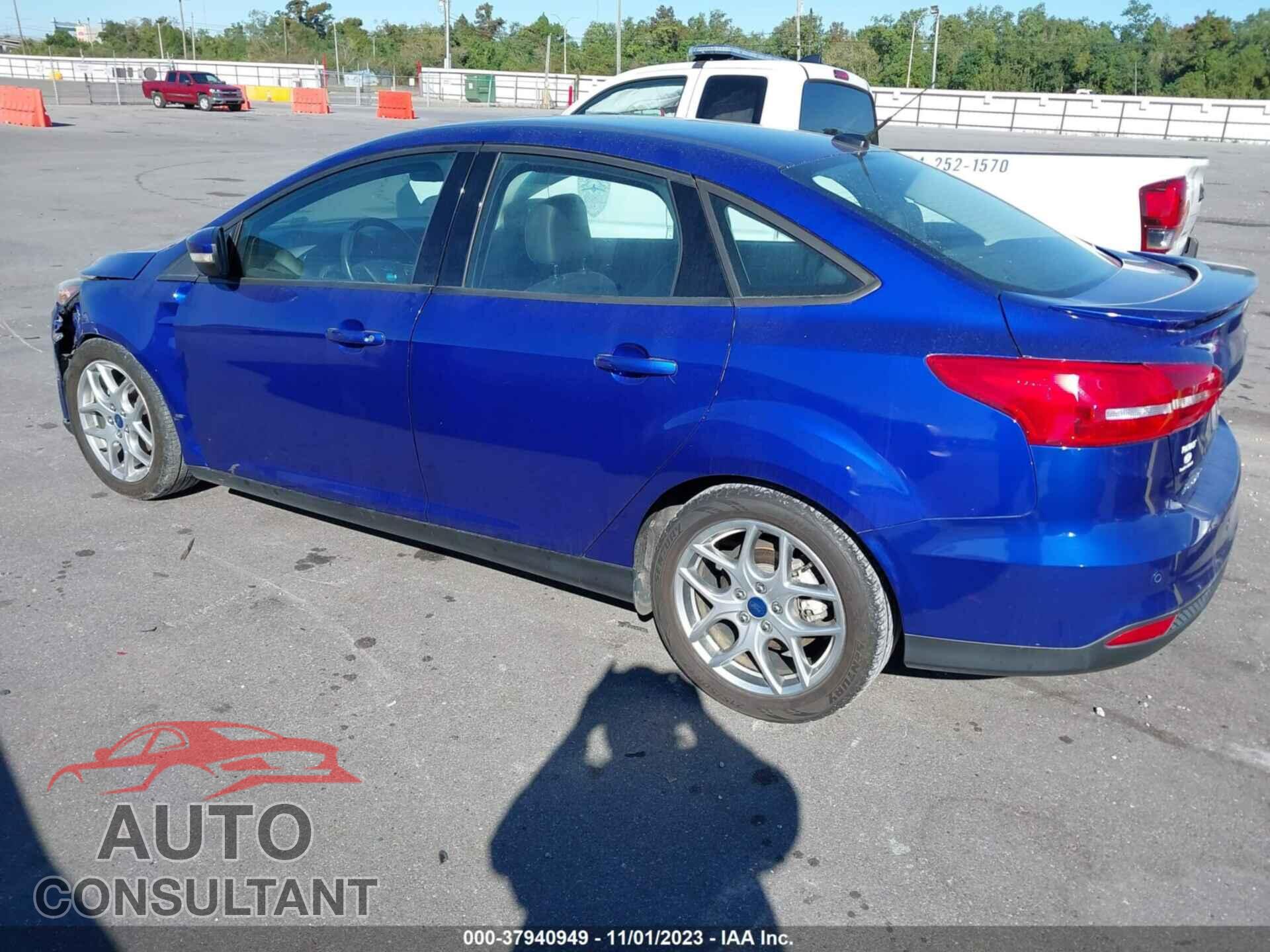 FORD FOCUS 2015 - 1FADP3F2XFL357044