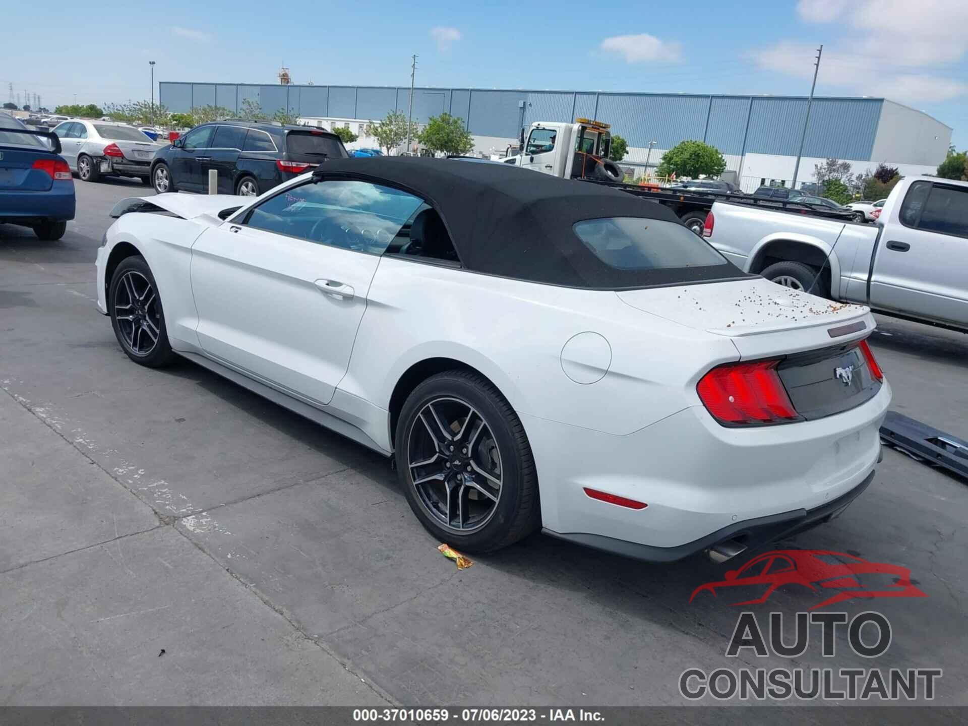 FORD MUSTANG 2023 - 1FATP8UH1P5110761