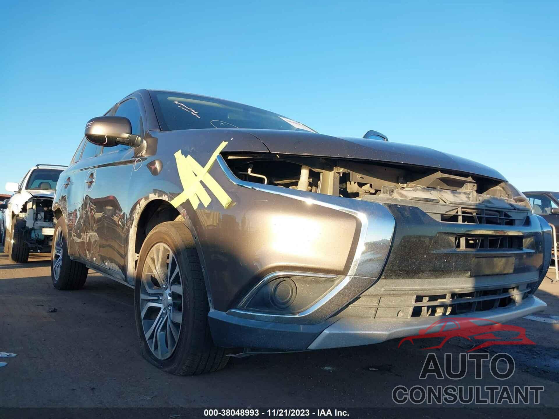 MITSUBISHI OUTLANDER 2017 - JA4AD2A30HZ063176