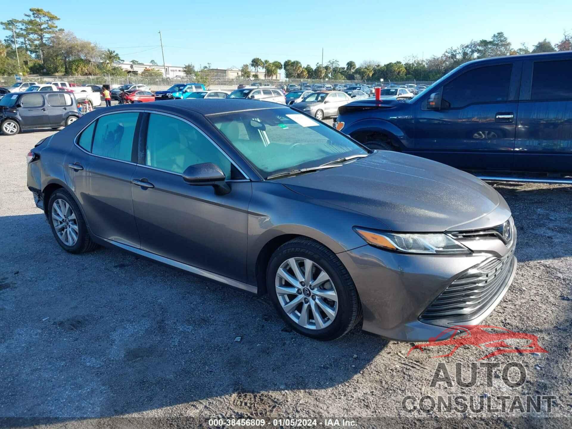 TOYOTA CAMRY 2019 - 4T1B11HK9KU258820