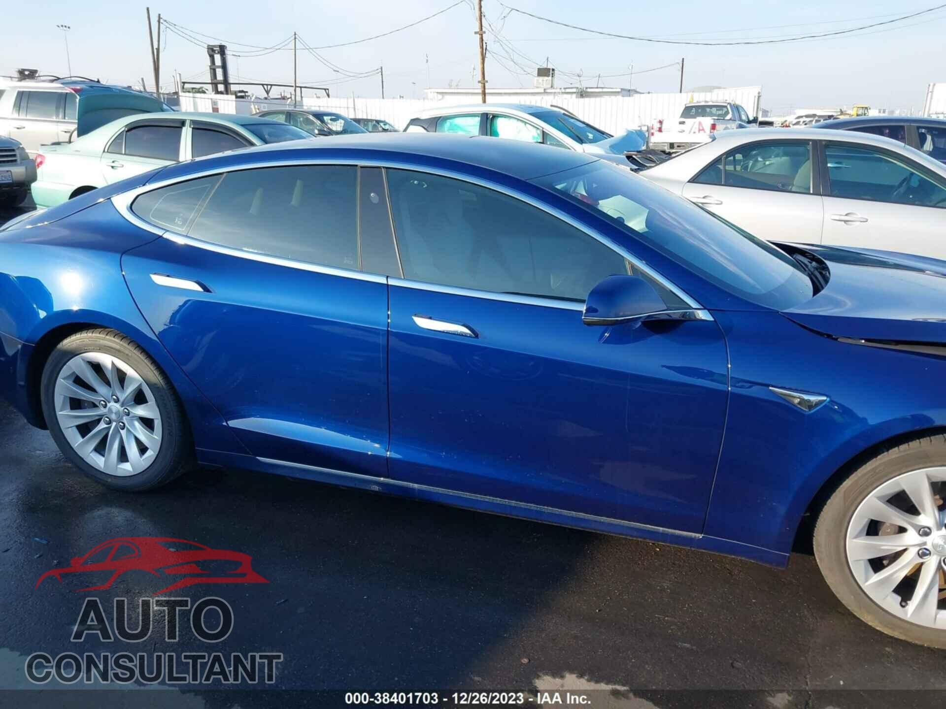 TESLA MODEL S 2017 - 5YJSA1E16HF220320