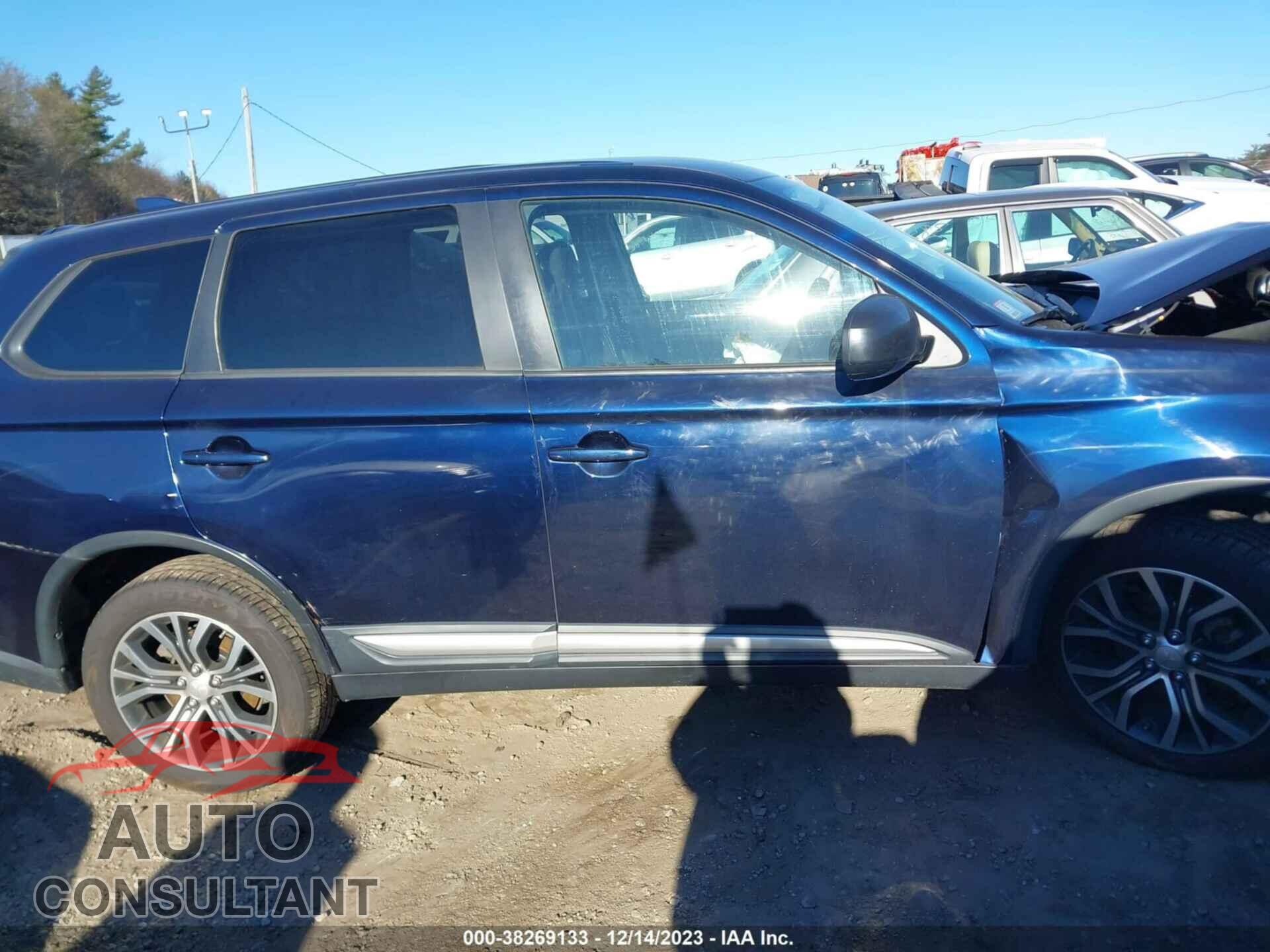 MITSUBISHI OUTLANDER 2017 - JA4AZ2A39HZ024653