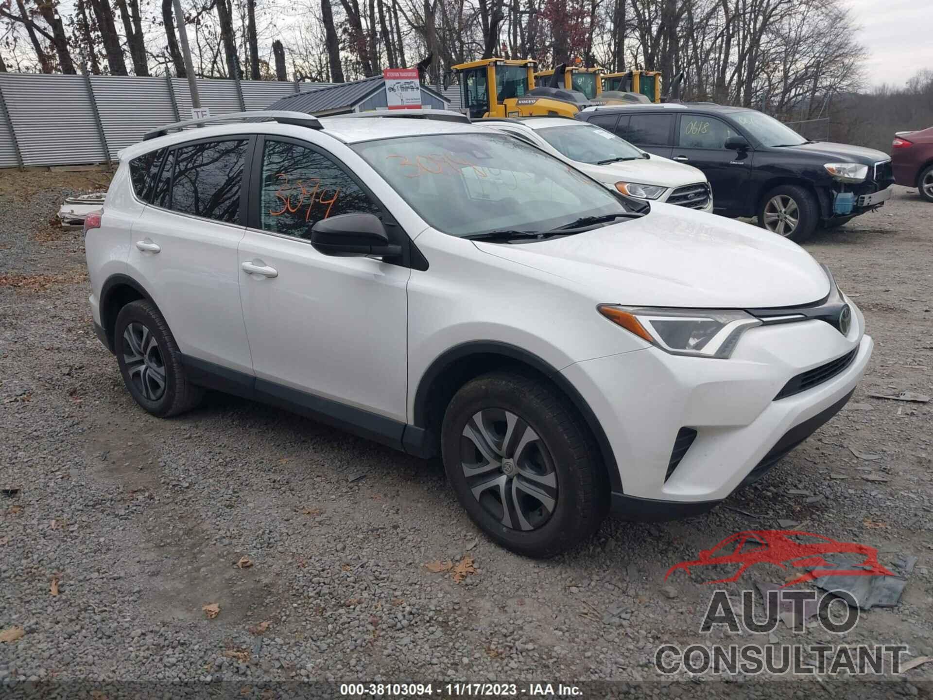 TOYOTA RAV4 2017 - 2T3BFREV2HW604334
