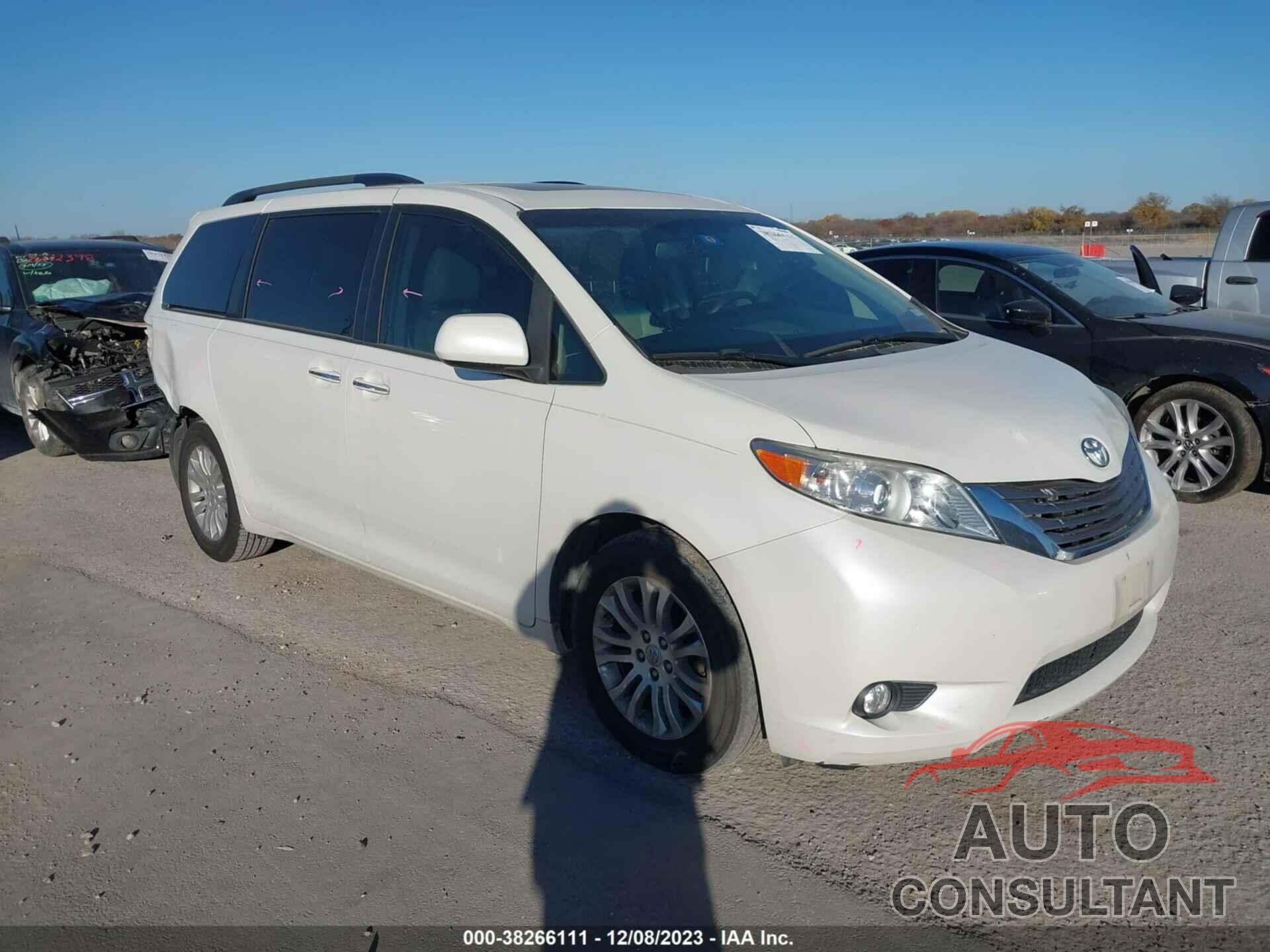 TOYOTA SIENNA 2017 - 5TDYZ3DC5HS879339