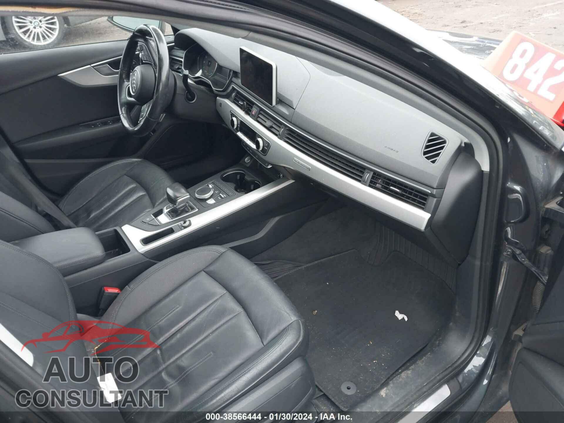 AUDI A4 2017 - WAUANAF45HN015174