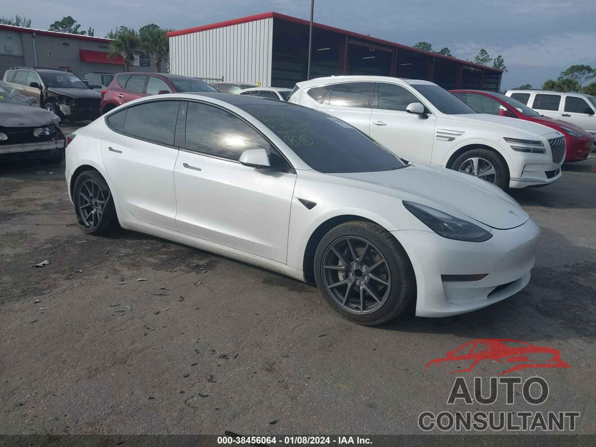 TESLA MODEL 3 2021 - 5YJ3E1EA5MF023397