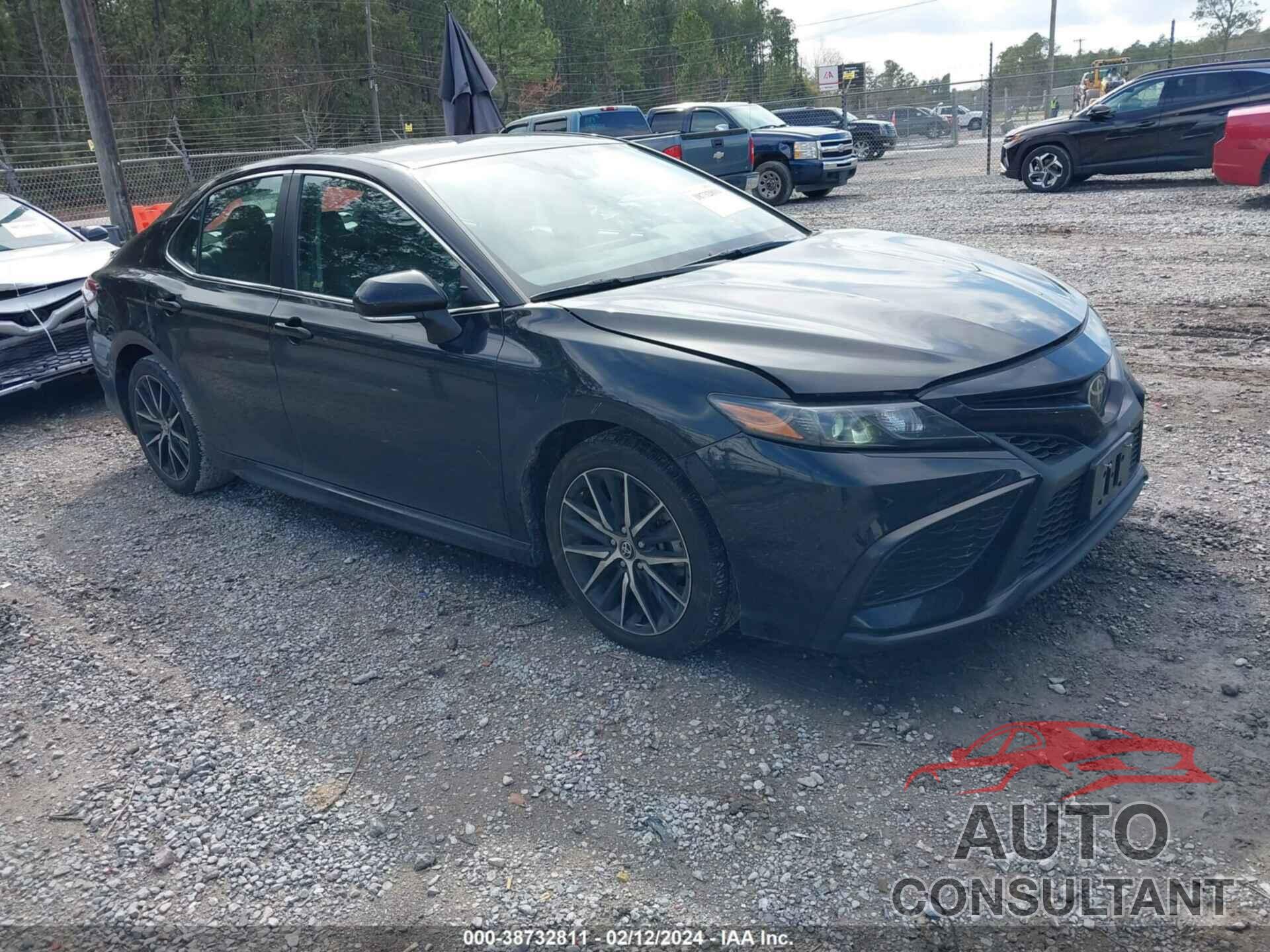 TOYOTA CAMRY 2022 - 4T1G11AK9NU694040