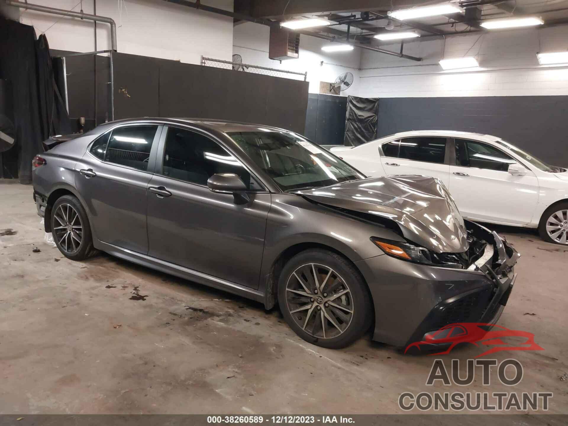 TOYOTA CAMRY 2023 - 4T1G11BK9PU086116