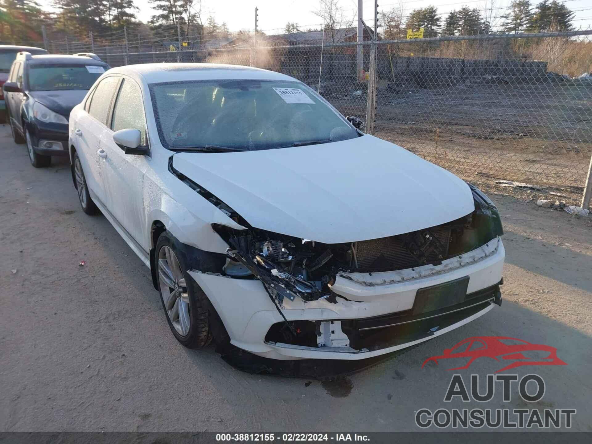 VOLKSWAGEN PASSAT 2016 - 1VWCT7A33GC045123