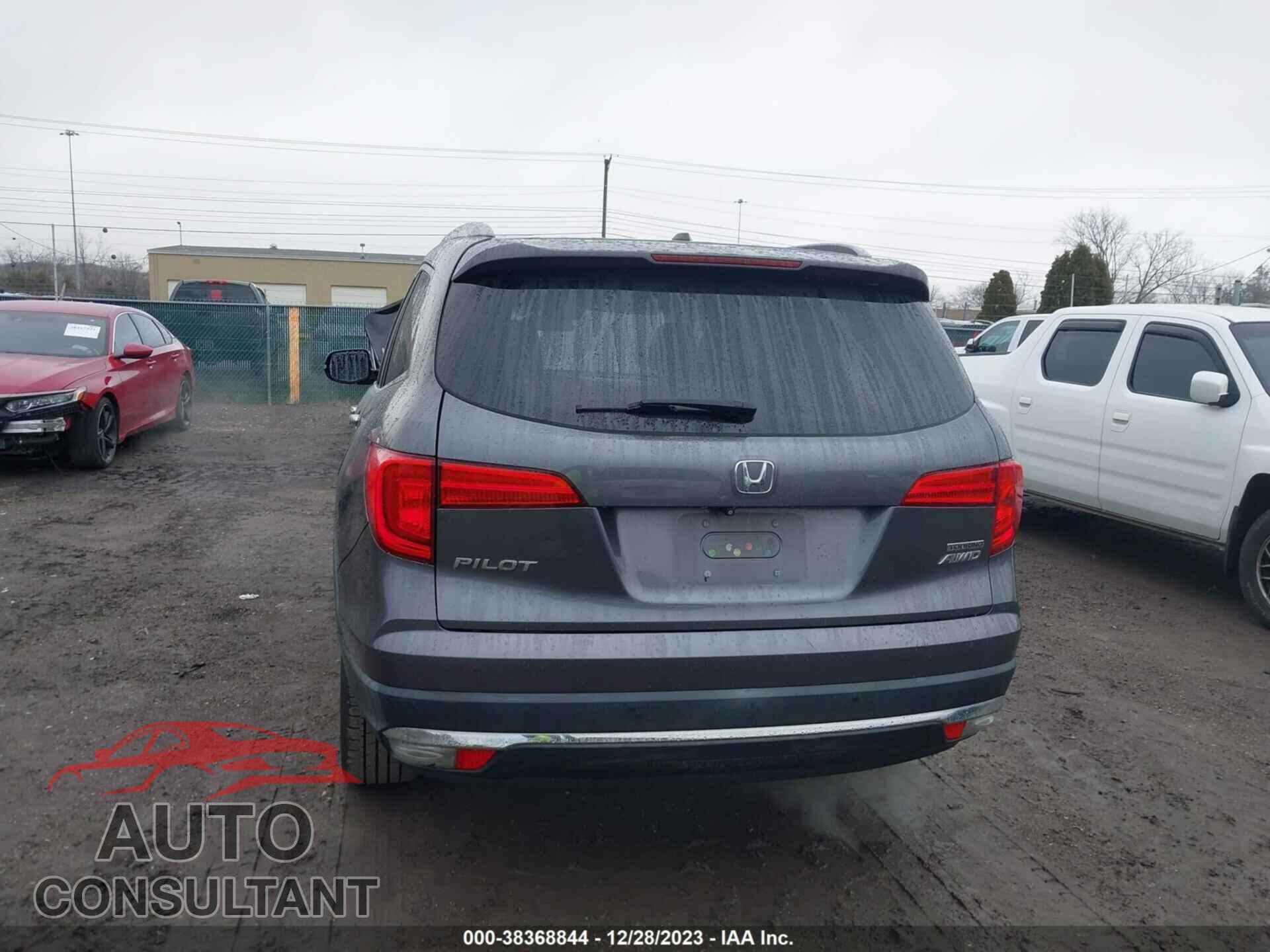 HONDA PILOT 2016 - 5FNYF6H99GB035123