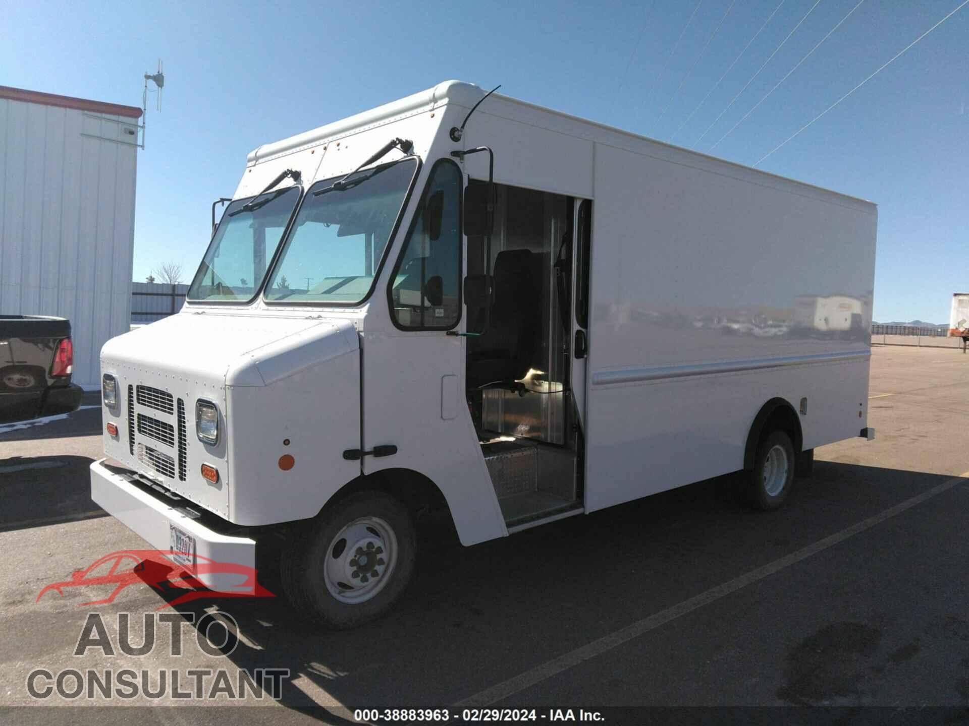 FORD ECONOLINE 2018 - 1FC3E4K68JDC35022