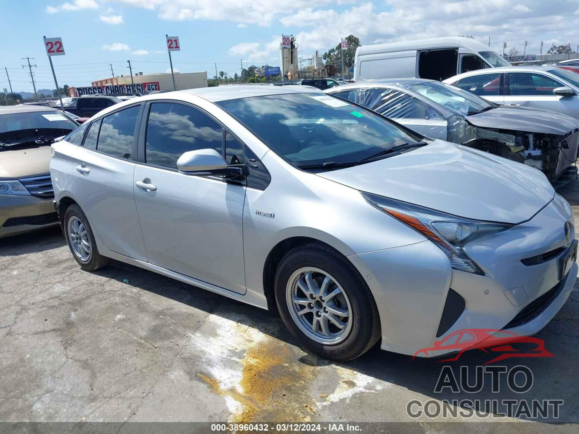 TOYOTA PRIUS 2017 - JTDKBRFU9H3575189