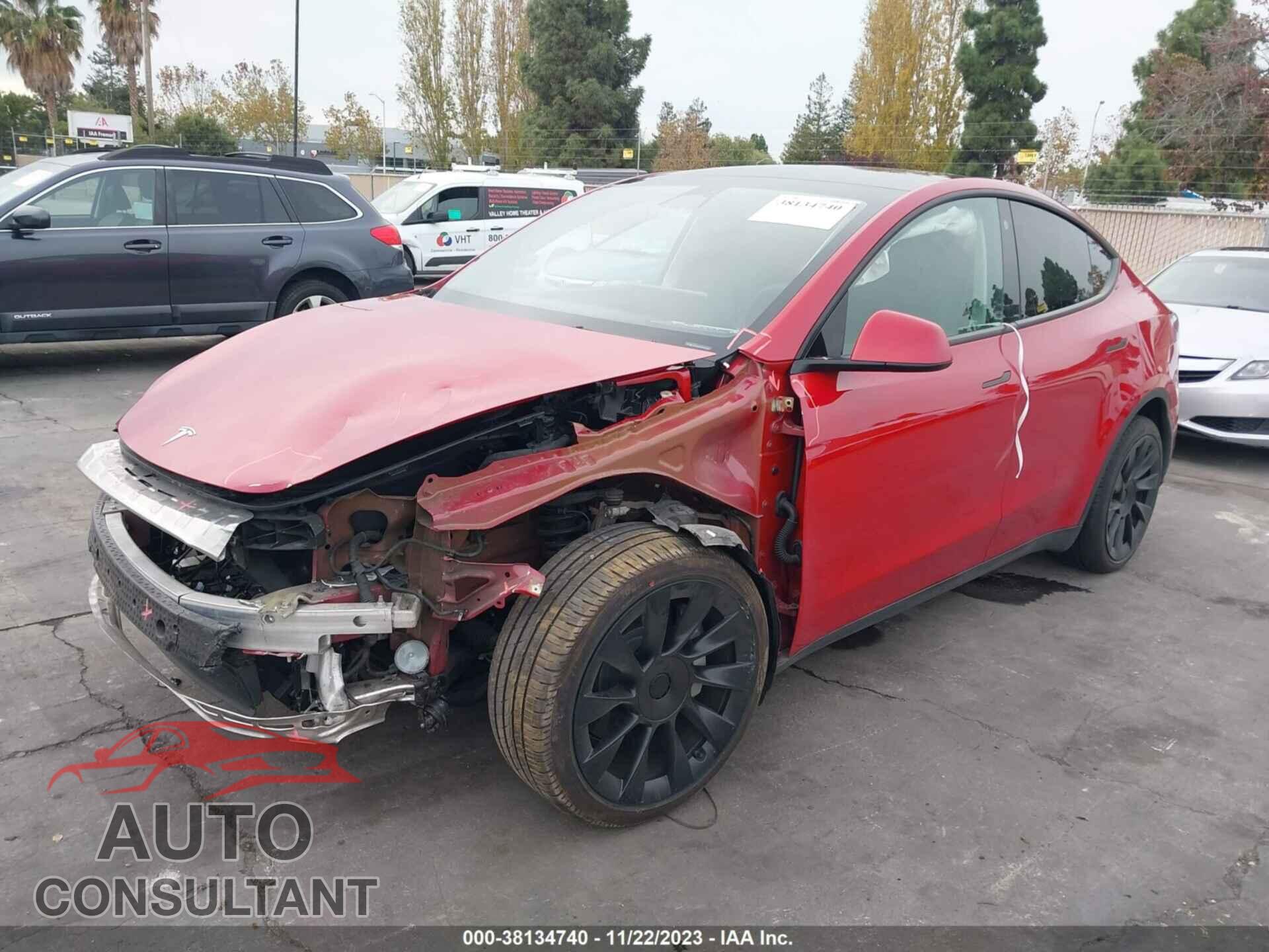 TESLA MODEL Y 2023 - 7SAYGDEE1PF621238
