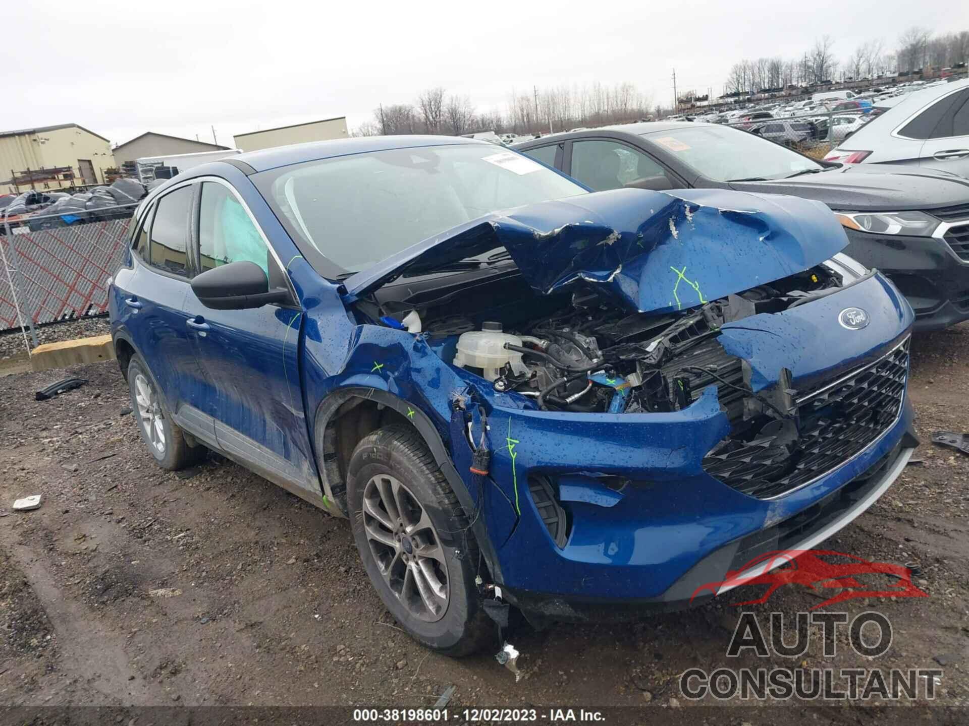 FORD ESCAPE 2022 - 1FMCU9G61NUB70573