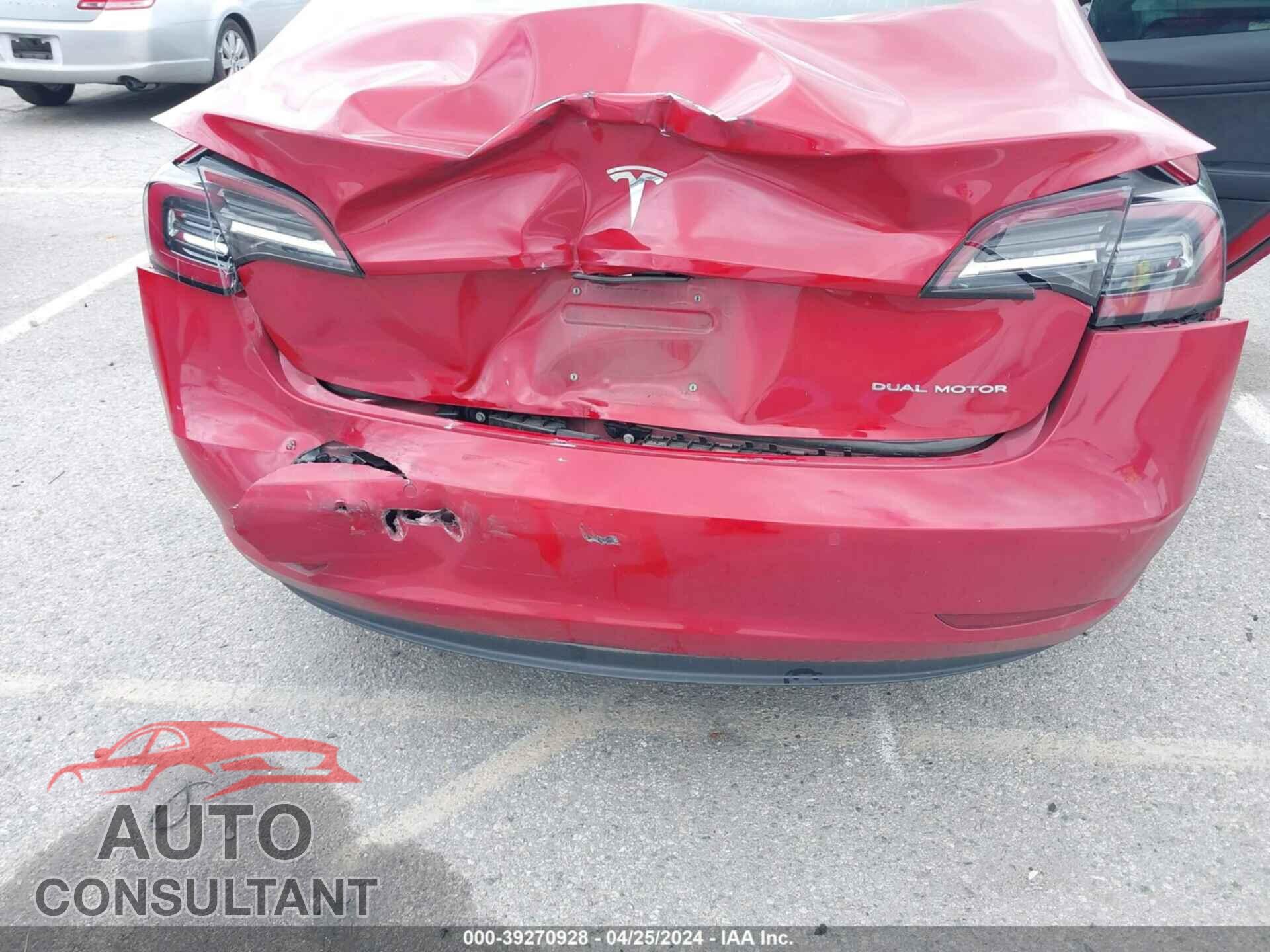 TESLA MODEL 3 2018 - 5YJ3E1EB0JF084970