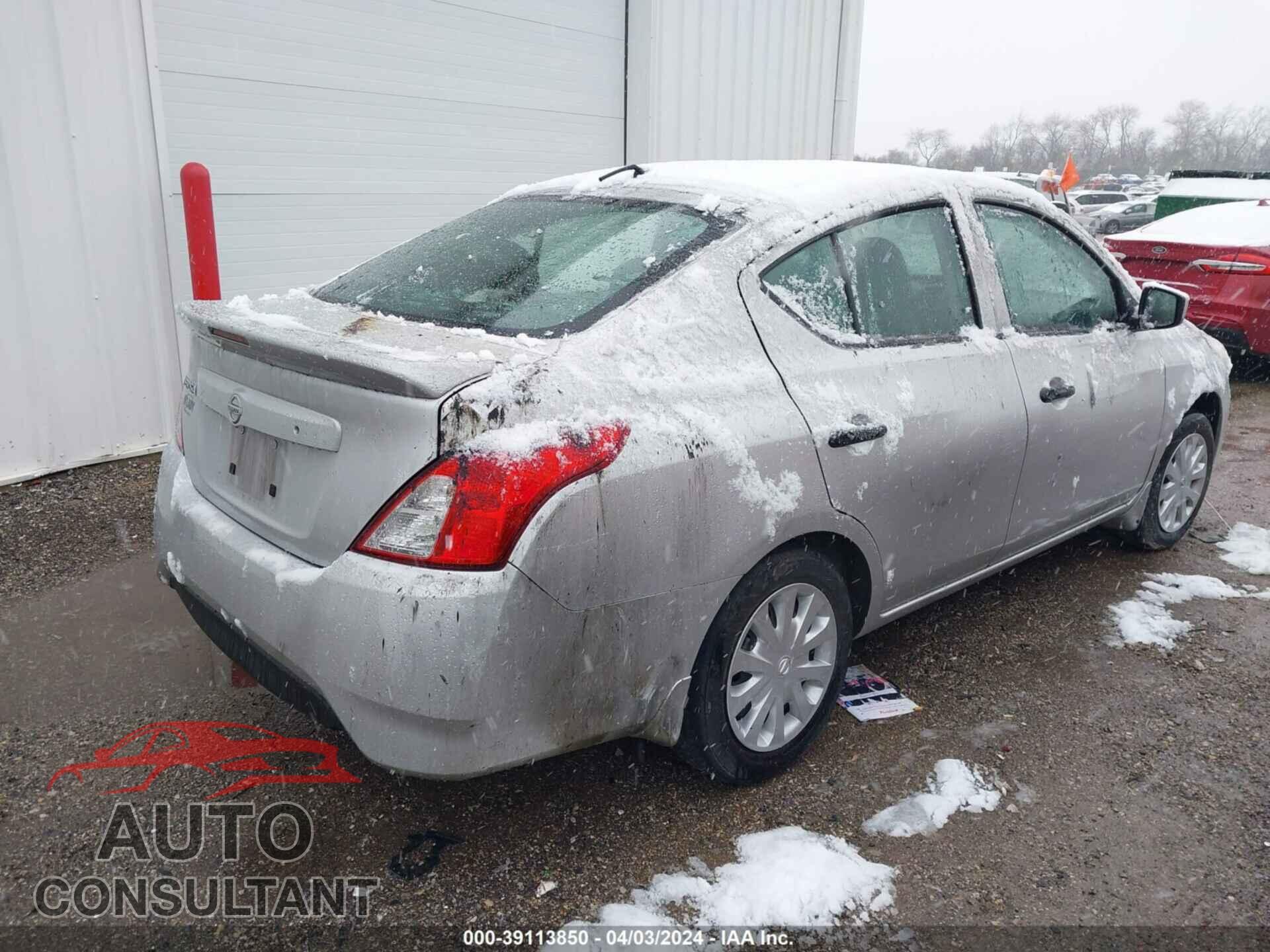 NISSAN VERSA 2019 - 3N1CN7AP3KL814560