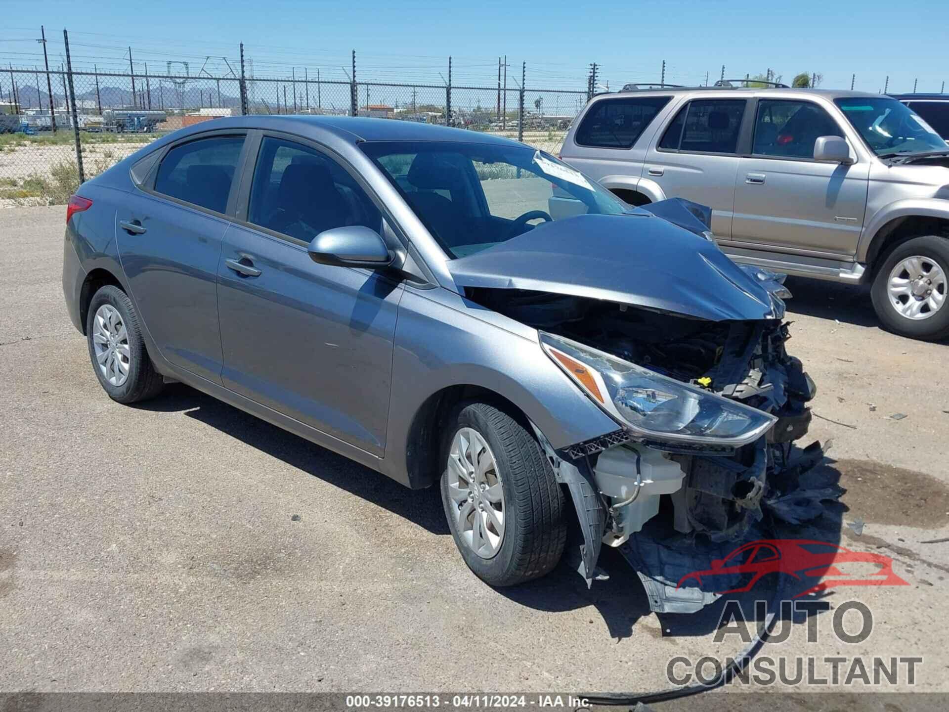 HYUNDAI ACCENT 2018 - 3KPC24A38JE030198