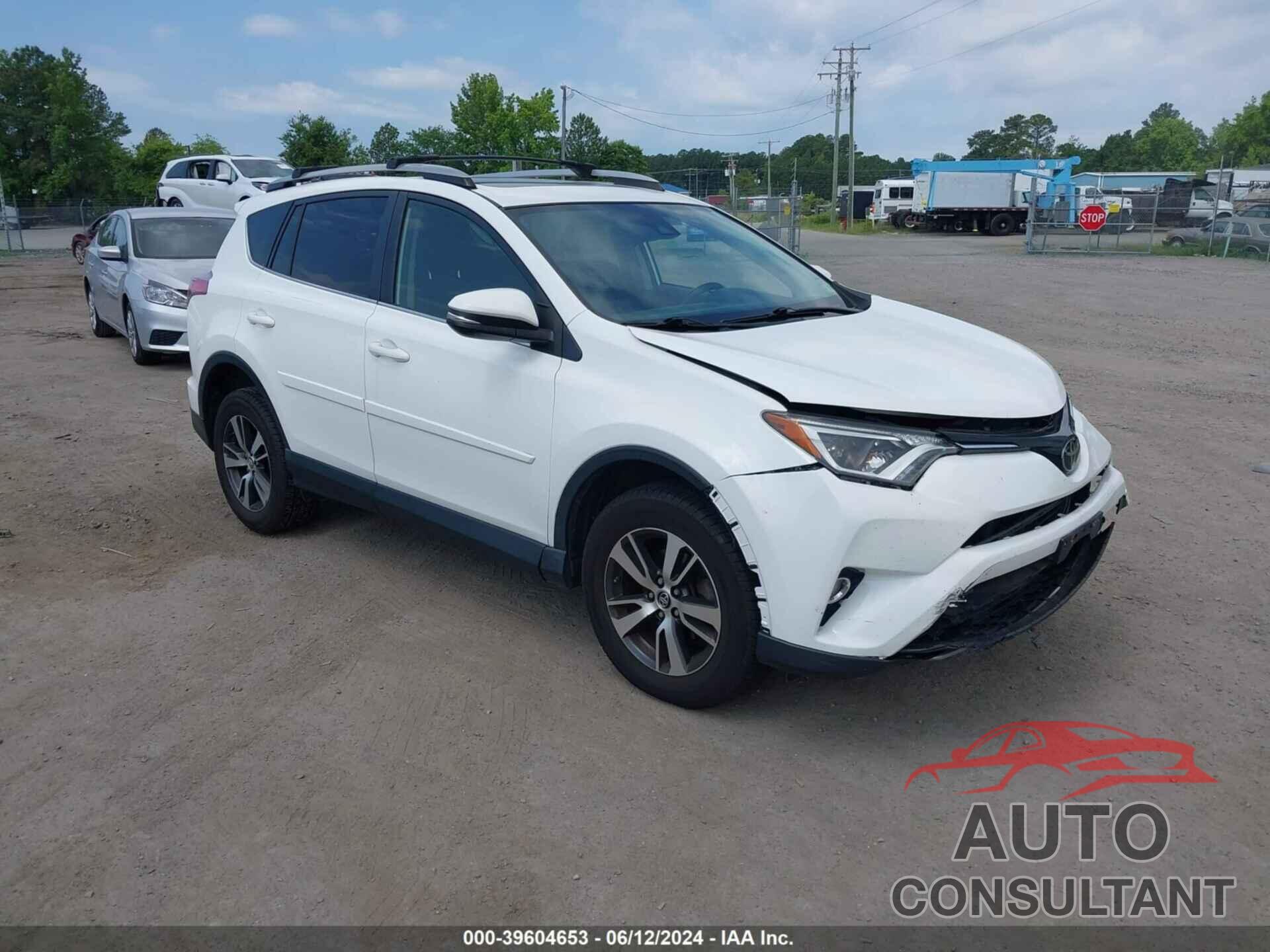 TOYOTA RAV4 2018 - JTMRFREVXJJ746921