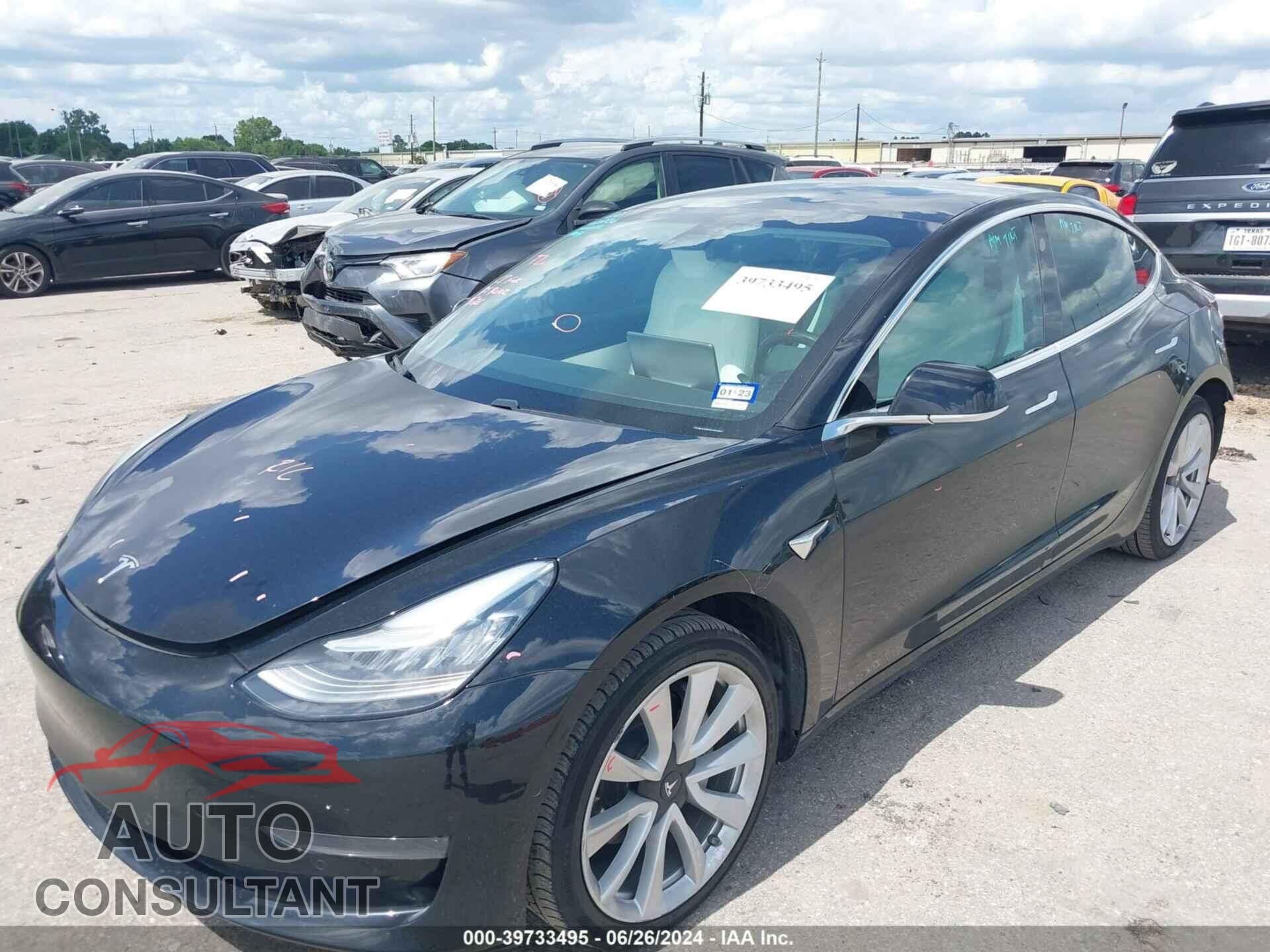TESLA MODEL 3 2020 - 5YJ3E1EA5LF615736