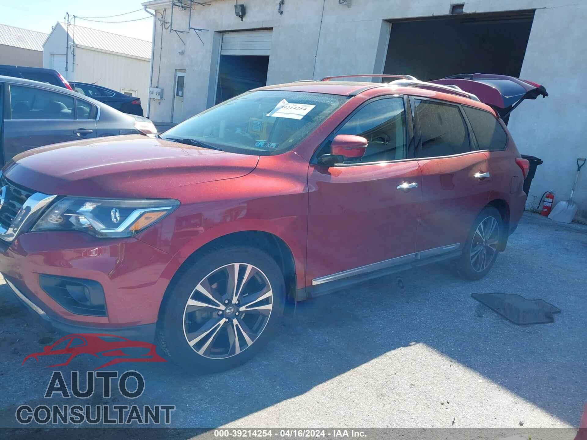 NISSAN PATHFINDER 2017 - 5N1DR2MM4HC628536