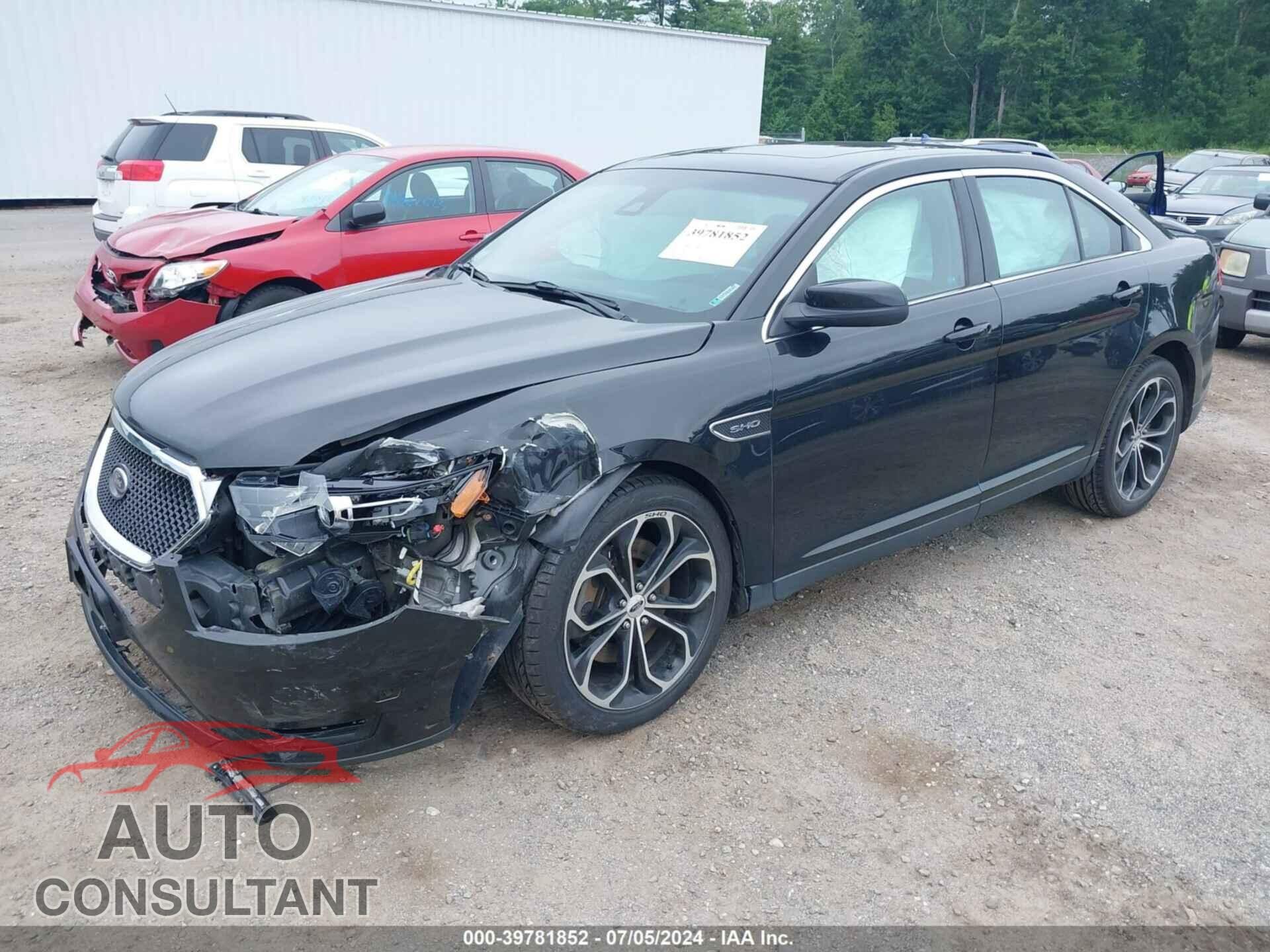 FORD TAURUS 2015 - 1FAHP2KT2FG205987
