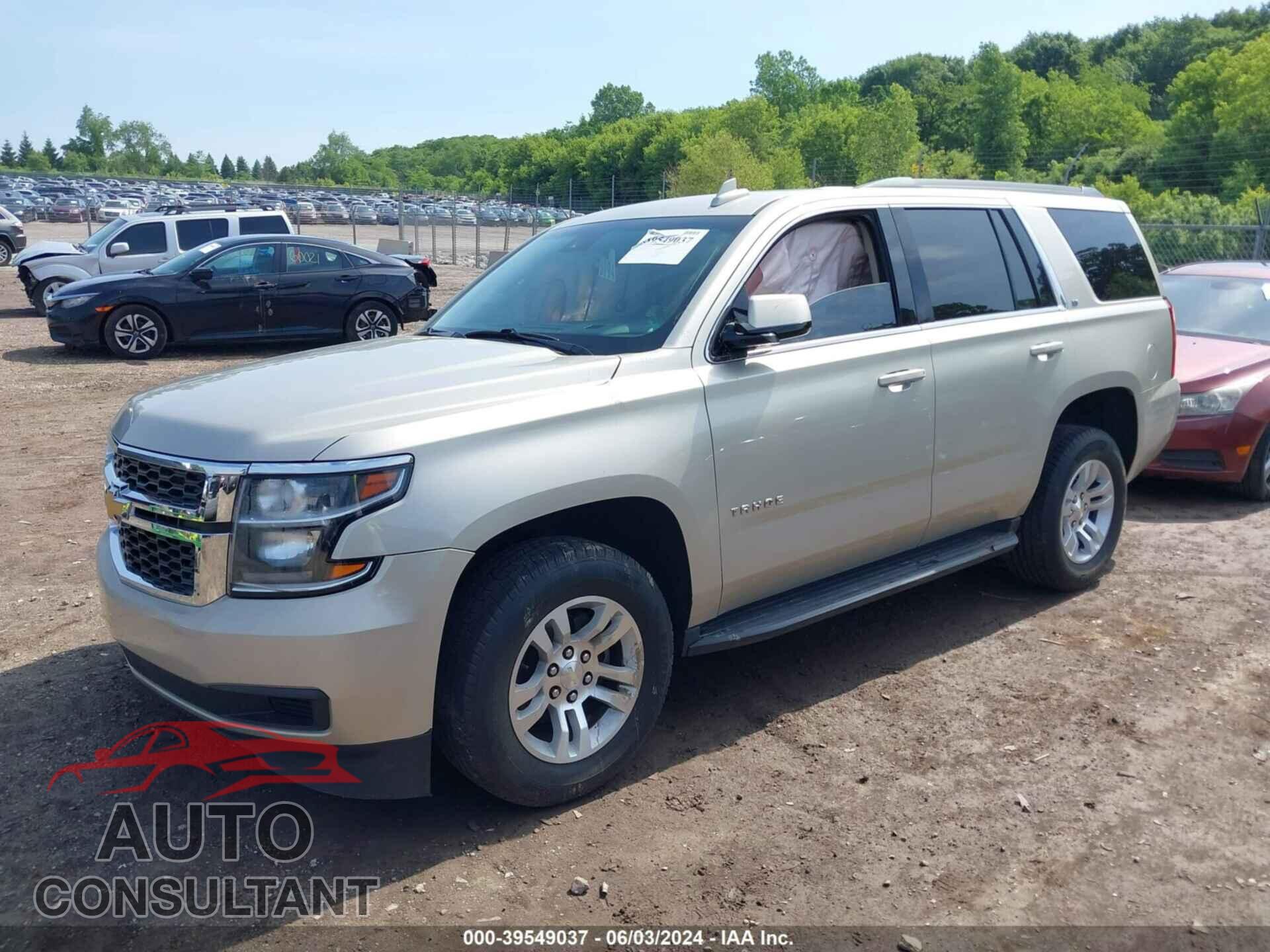 CHEVROLET TAHOE 2017 - 1GNSCBKC8HR203414