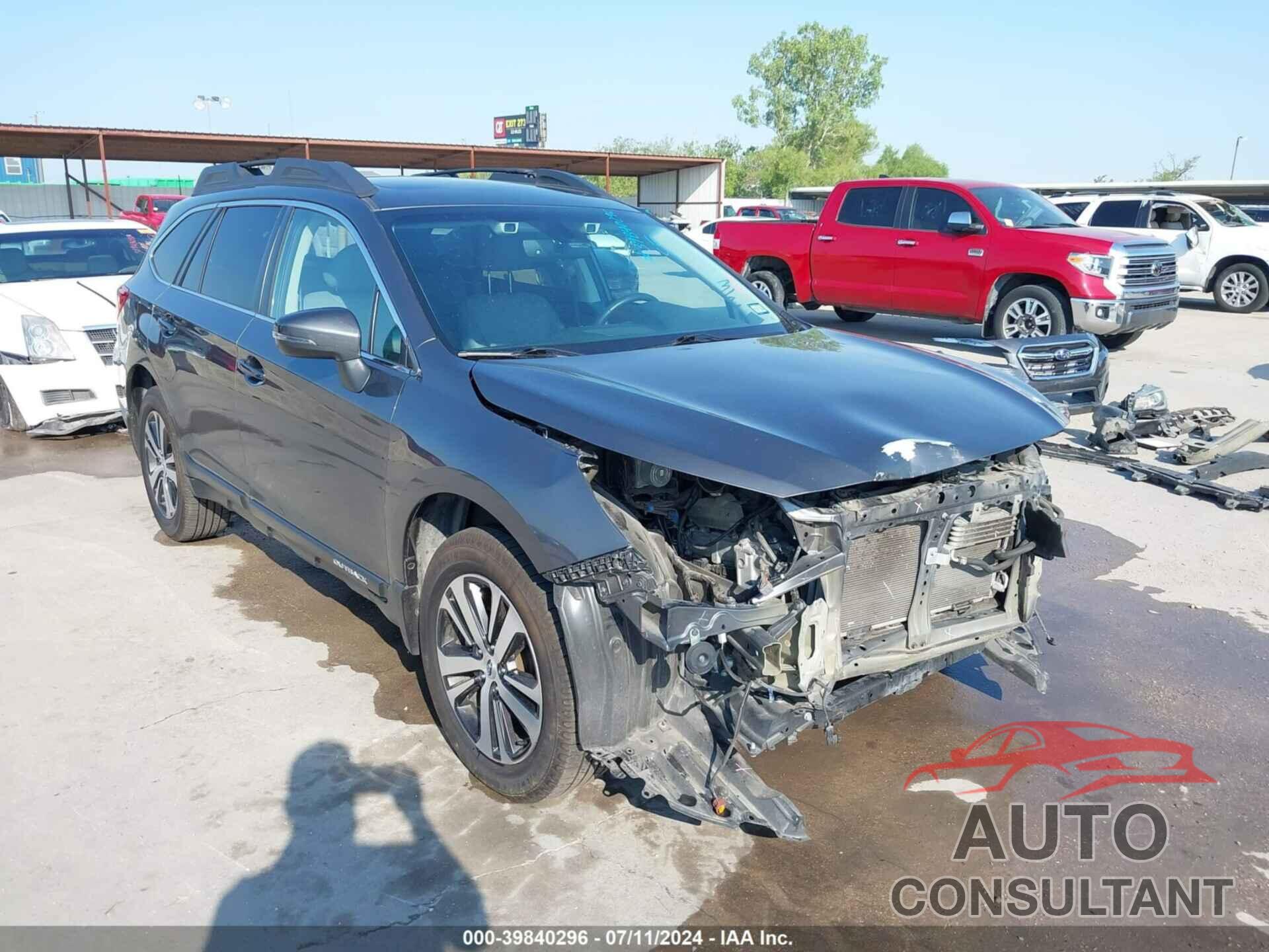 SUBARU OUTBACK 2018 - 4S4BSANC0J3276850