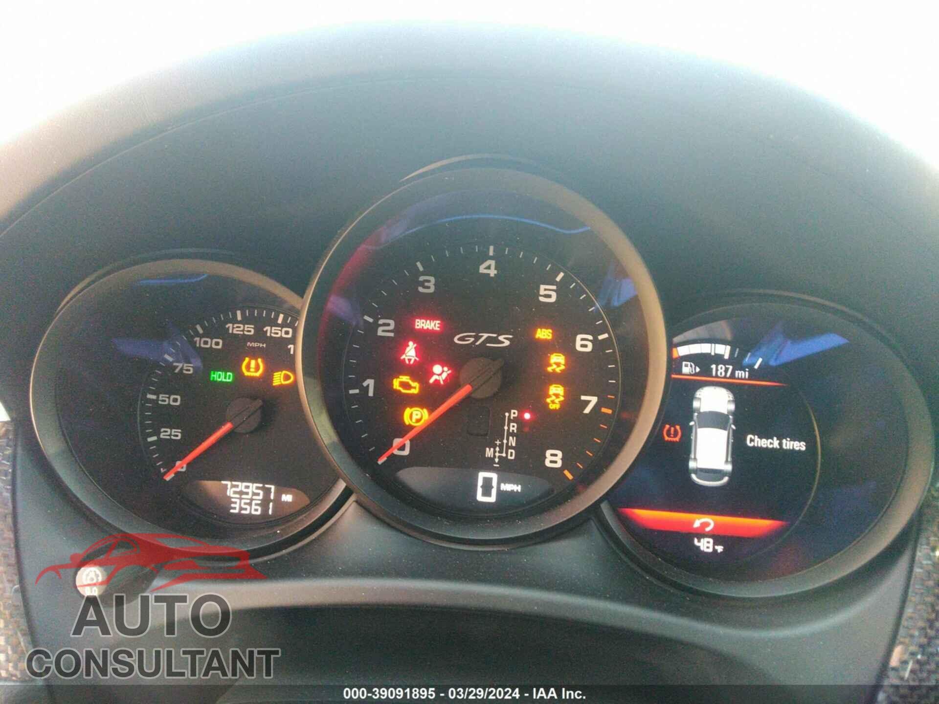 PORSCHE MACAN 2017 - WP1AG2A52HLB54854