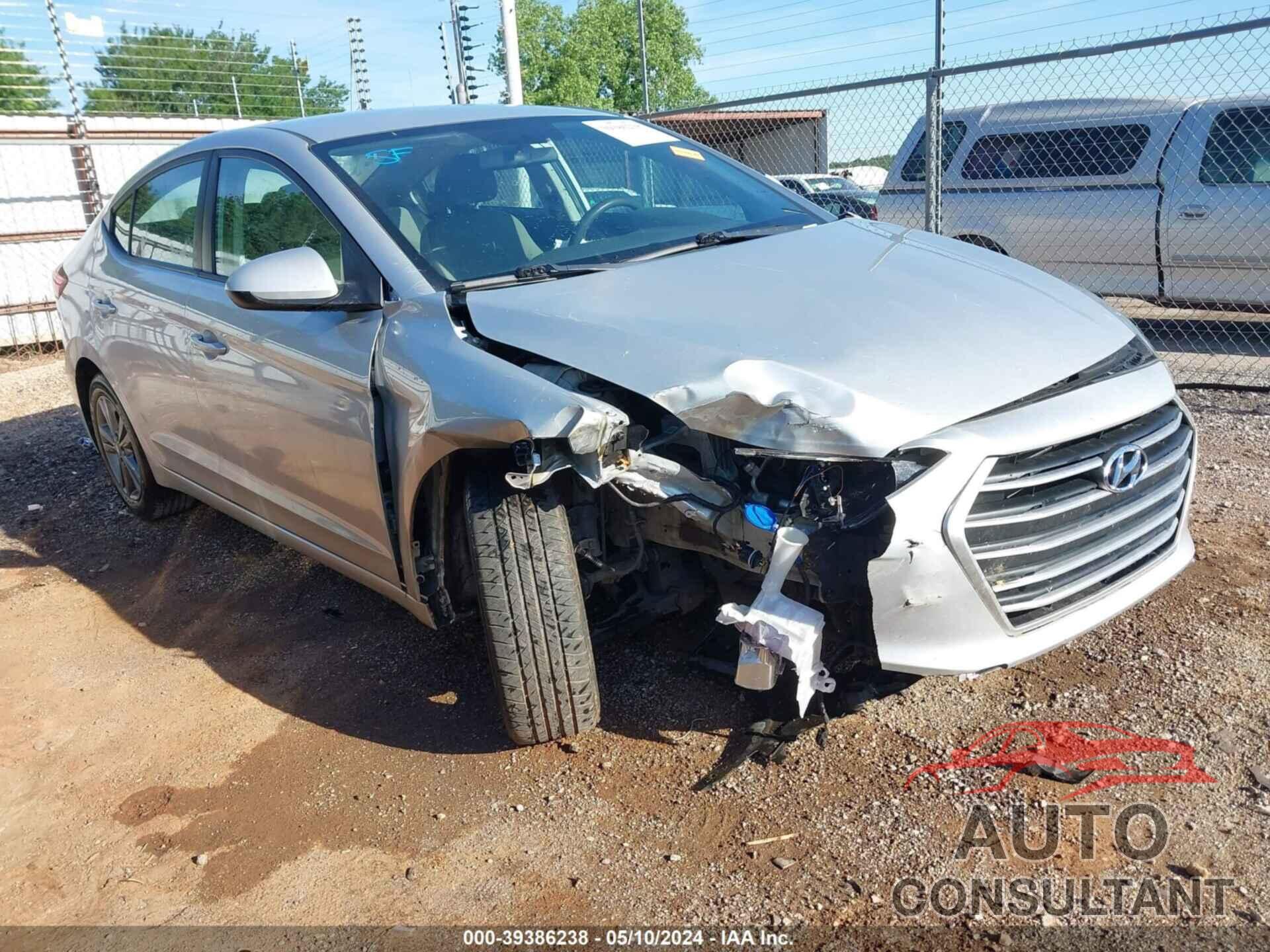 HYUNDAI ELANTRA 2018 - 5NPD84LF8JH290042