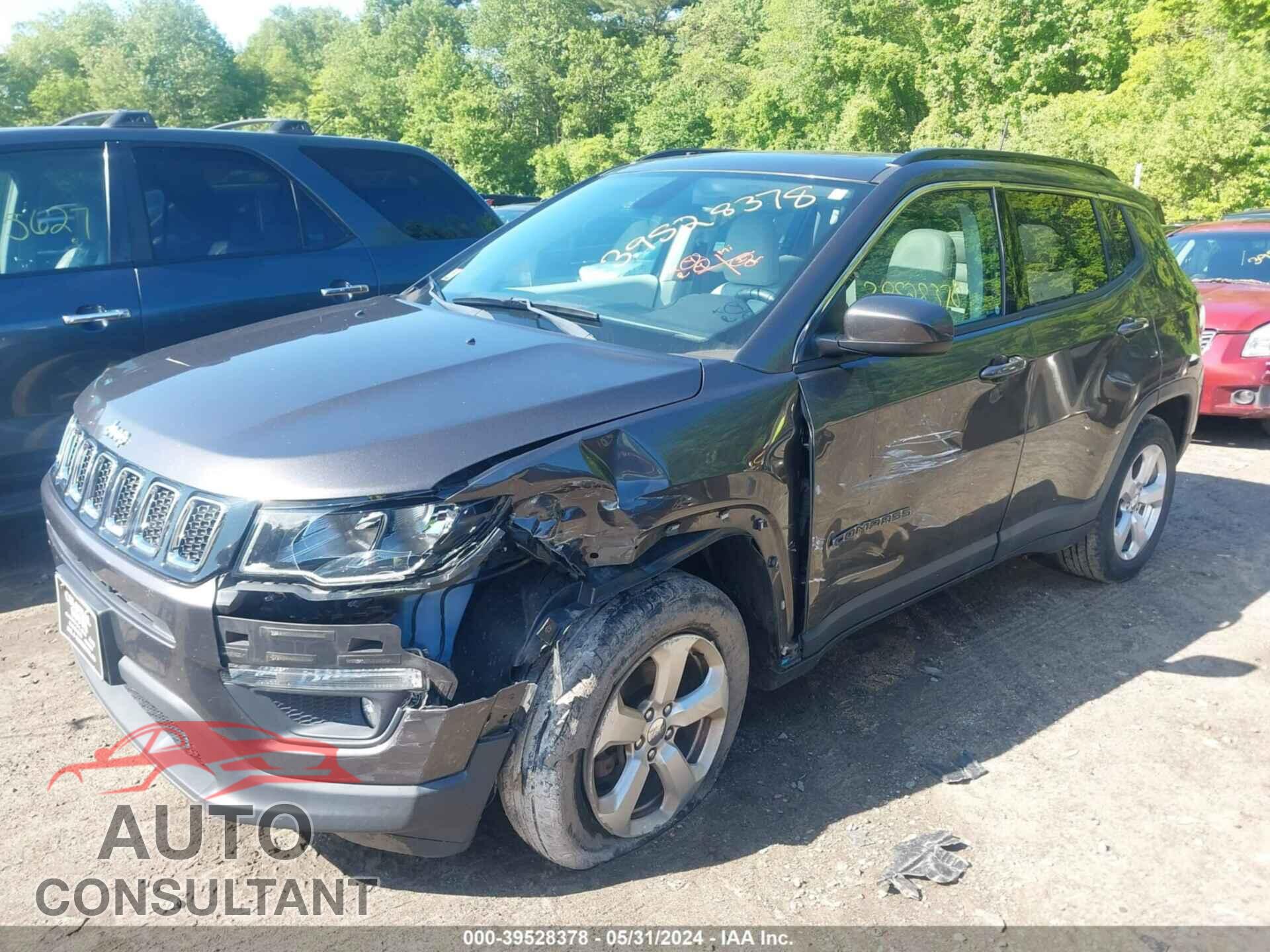 JEEP COMPASS 2018 - 3C4NJDBB0JT103884