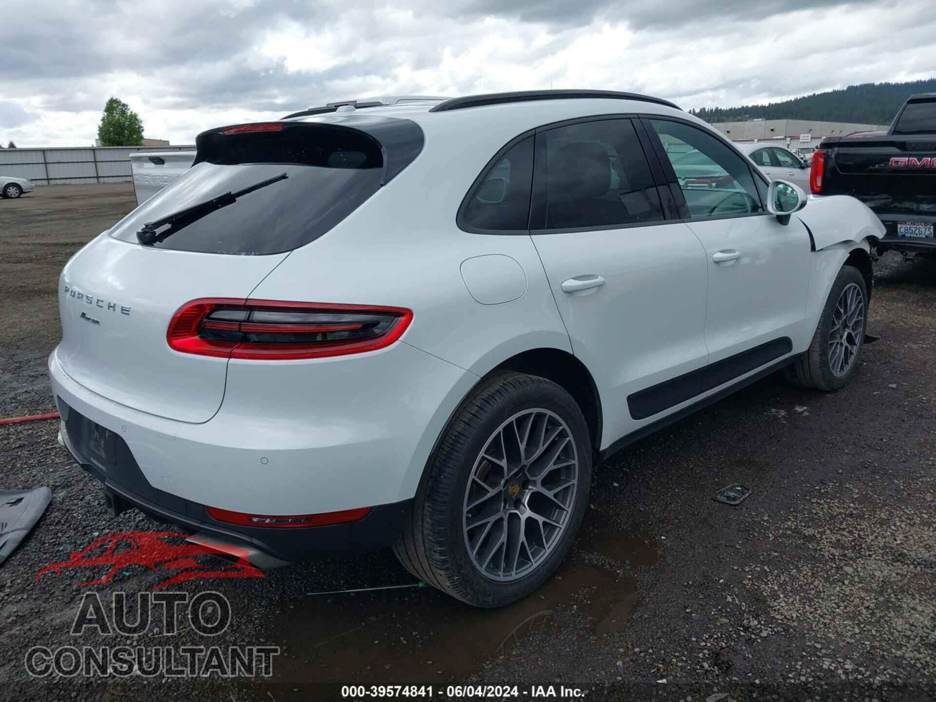PORSCHE MACAN 2018 - WP1AA2A59JLB09126