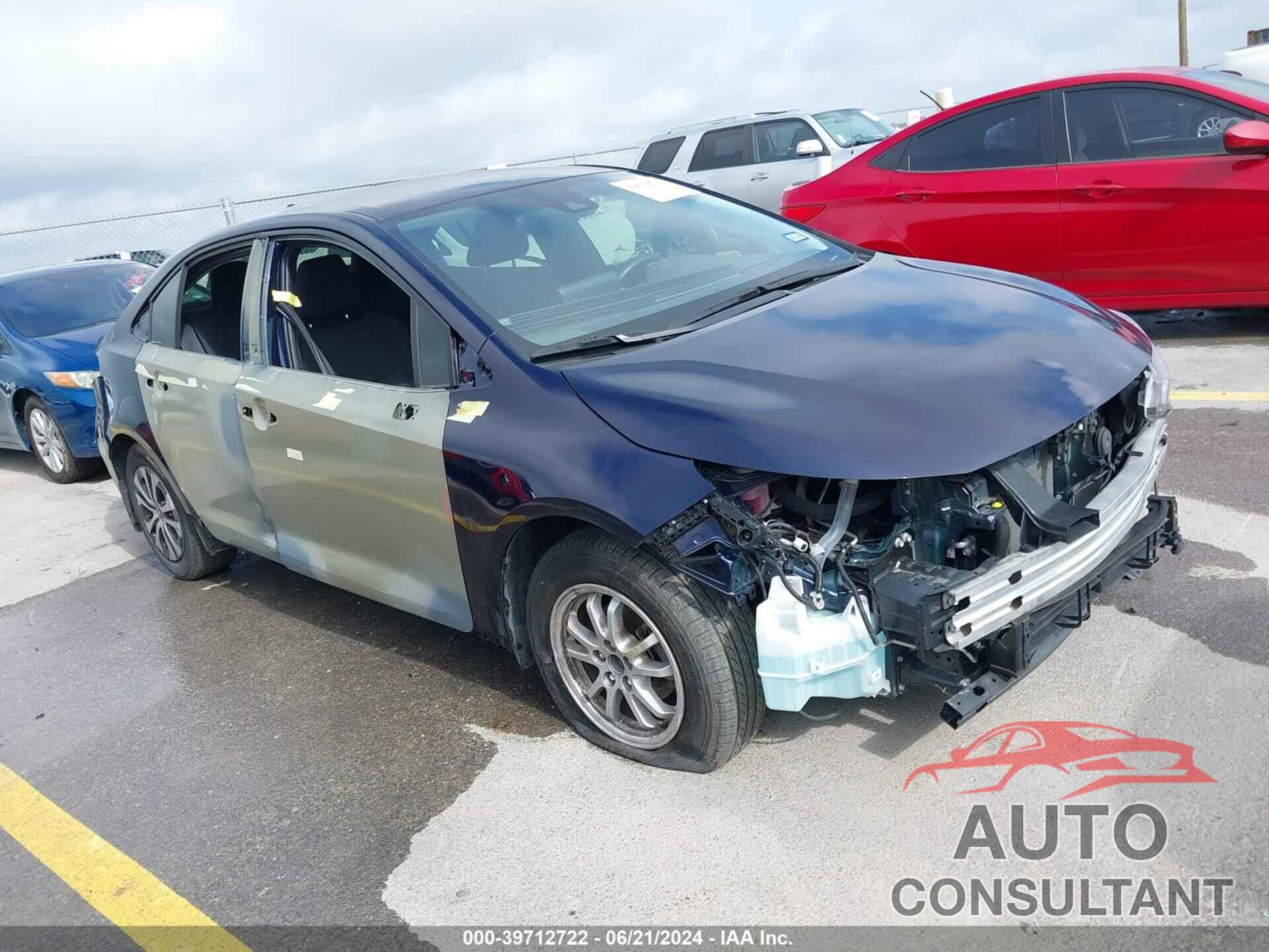 TOYOTA COROLLA 2022 - JTDEAMDE4NJ062048