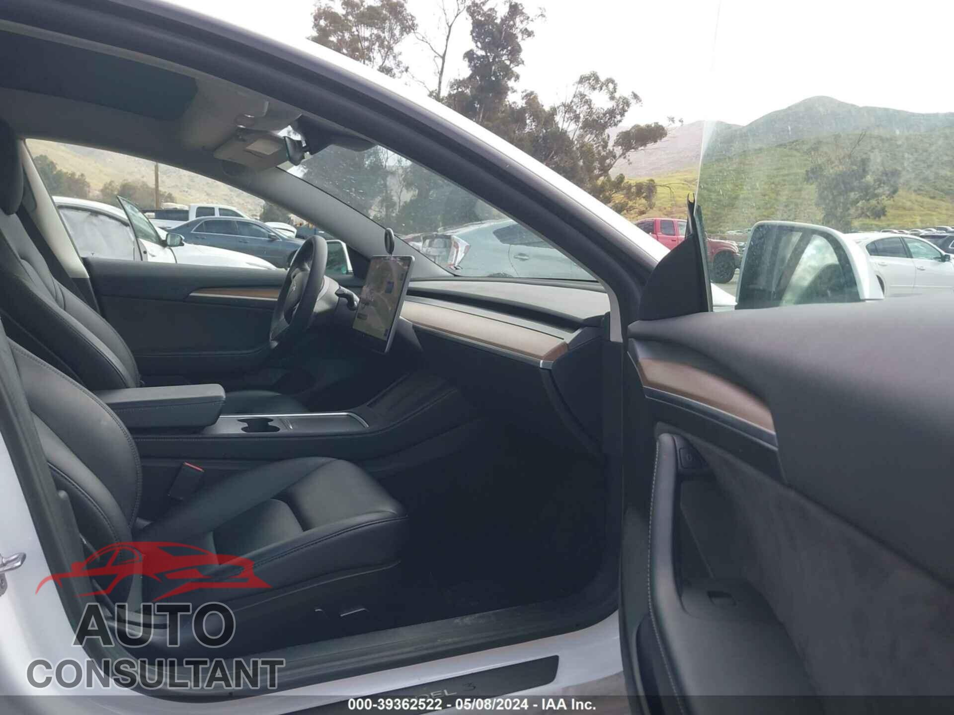 TESLA MODEL 3 2022 - 5YJ3E1EA0NF237294