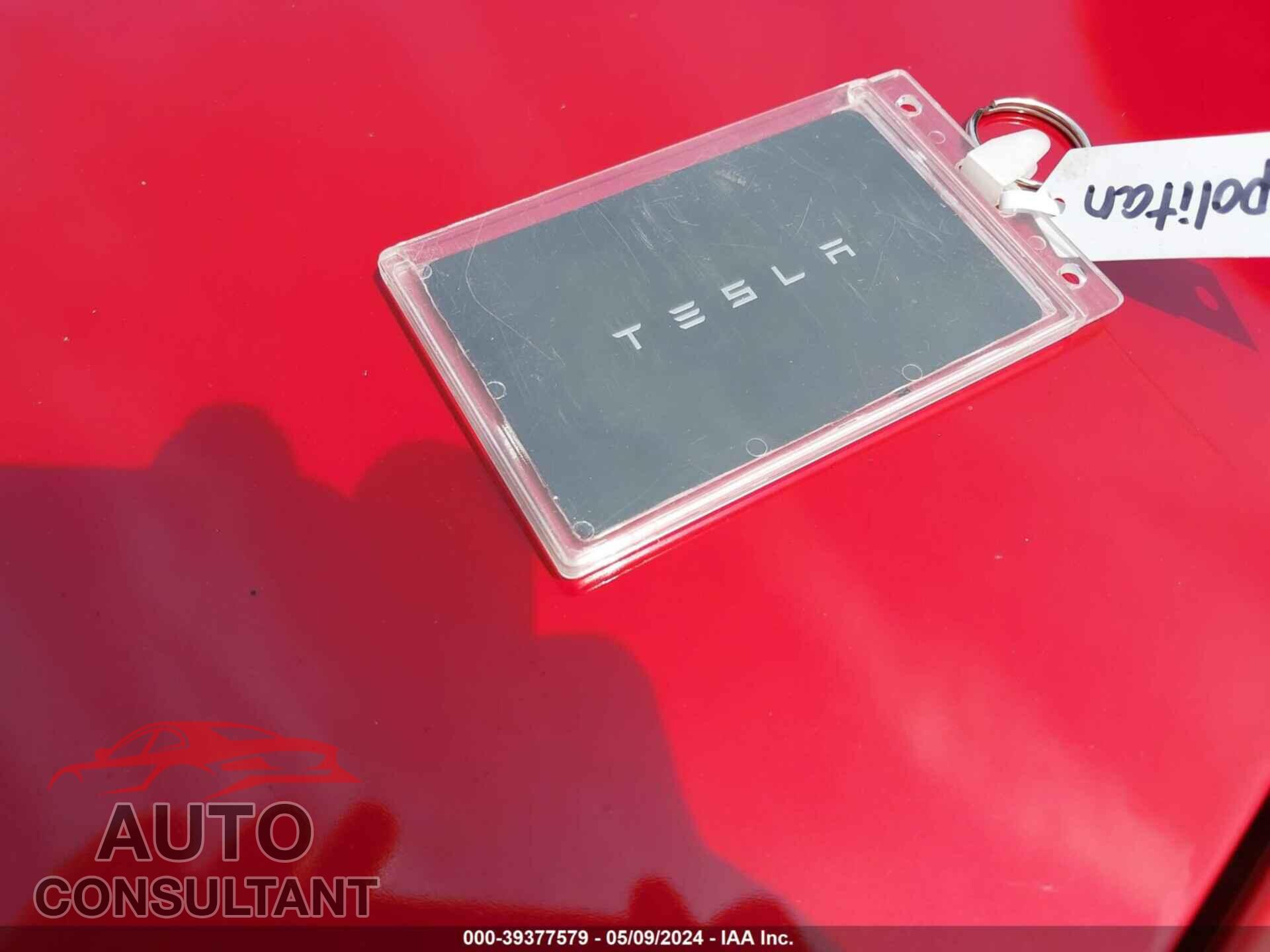 TESLA MODEL 3 2018 - 5YJ3E1EB6JF085993