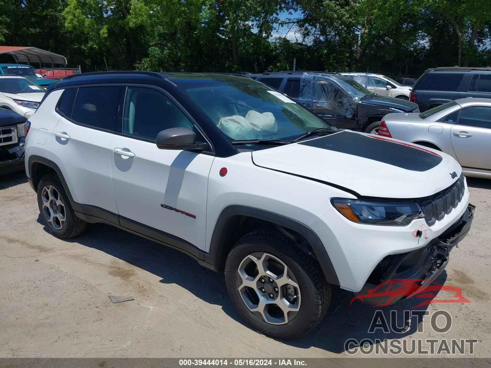 JEEP COMPASS 2022 - 3C4NJDDB6NT155314