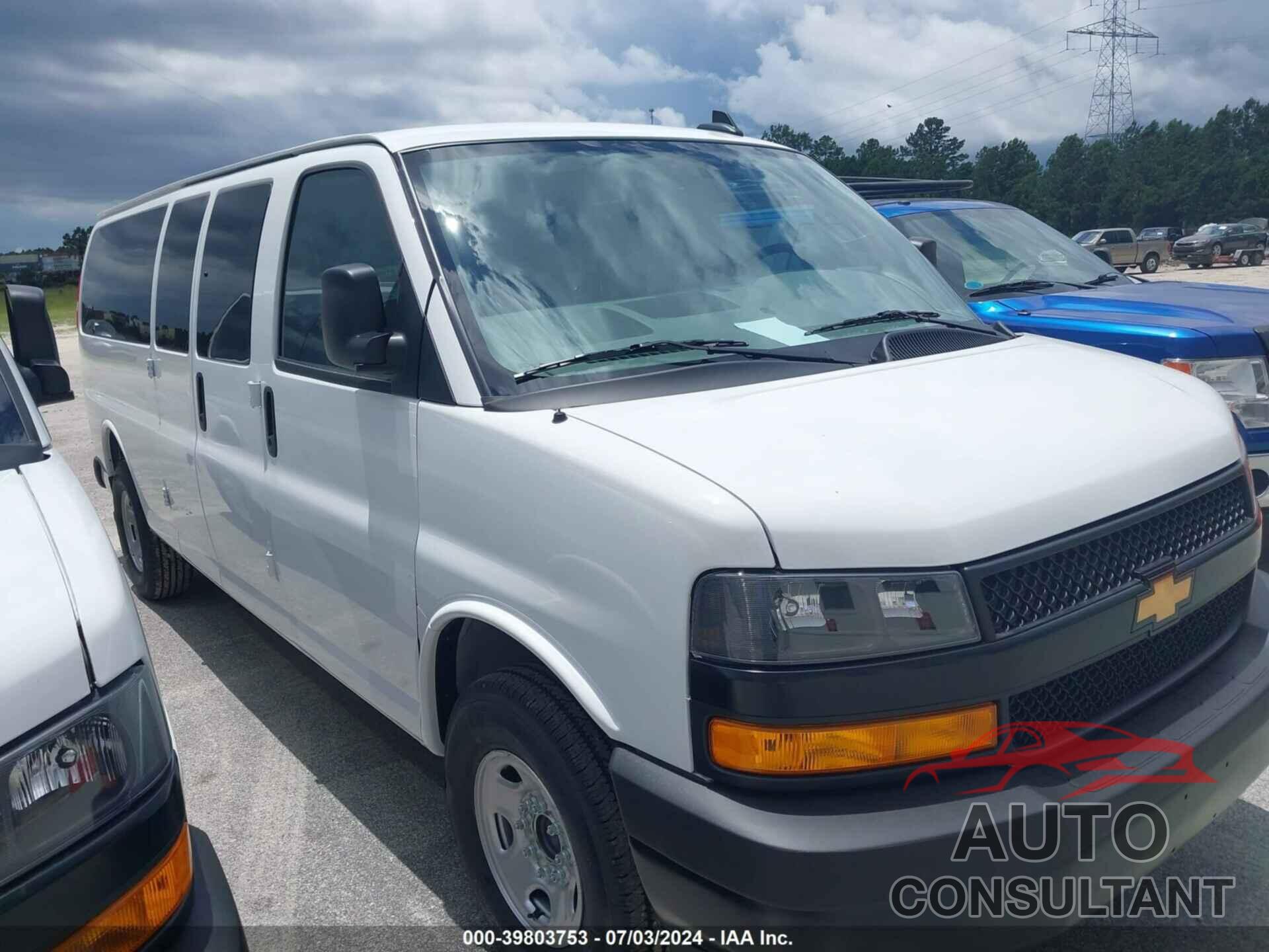 CHEVROLET EXPRESS PASSENGER 2024 - 1GAZGNFP4R1215174