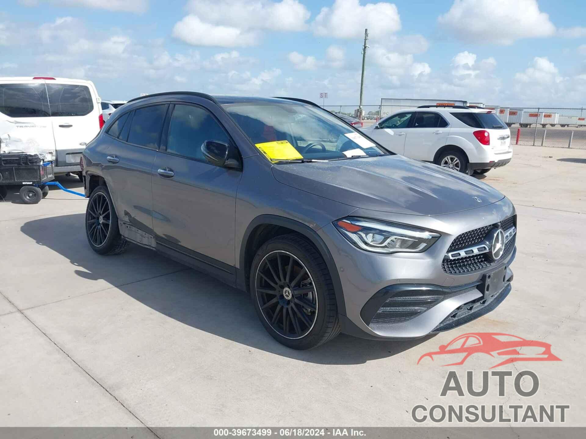 MERCEDES-BENZ GLA 250 2022 - W1N4N4GB7NJ379610