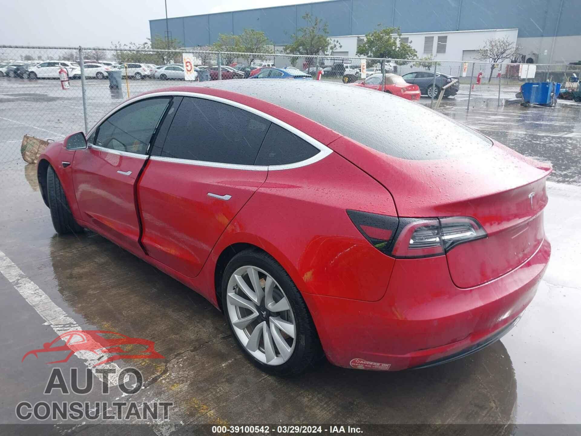 TESLA MODEL 3 2018 - 5YJ3E1EA7JF048054