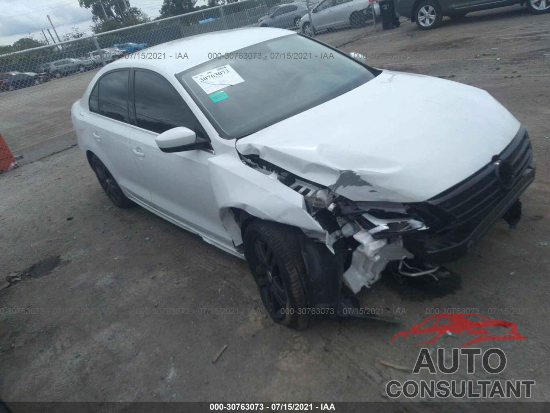 VOLKSWAGEN JETTA 2017 - 3VW2B7AJ6HM374668