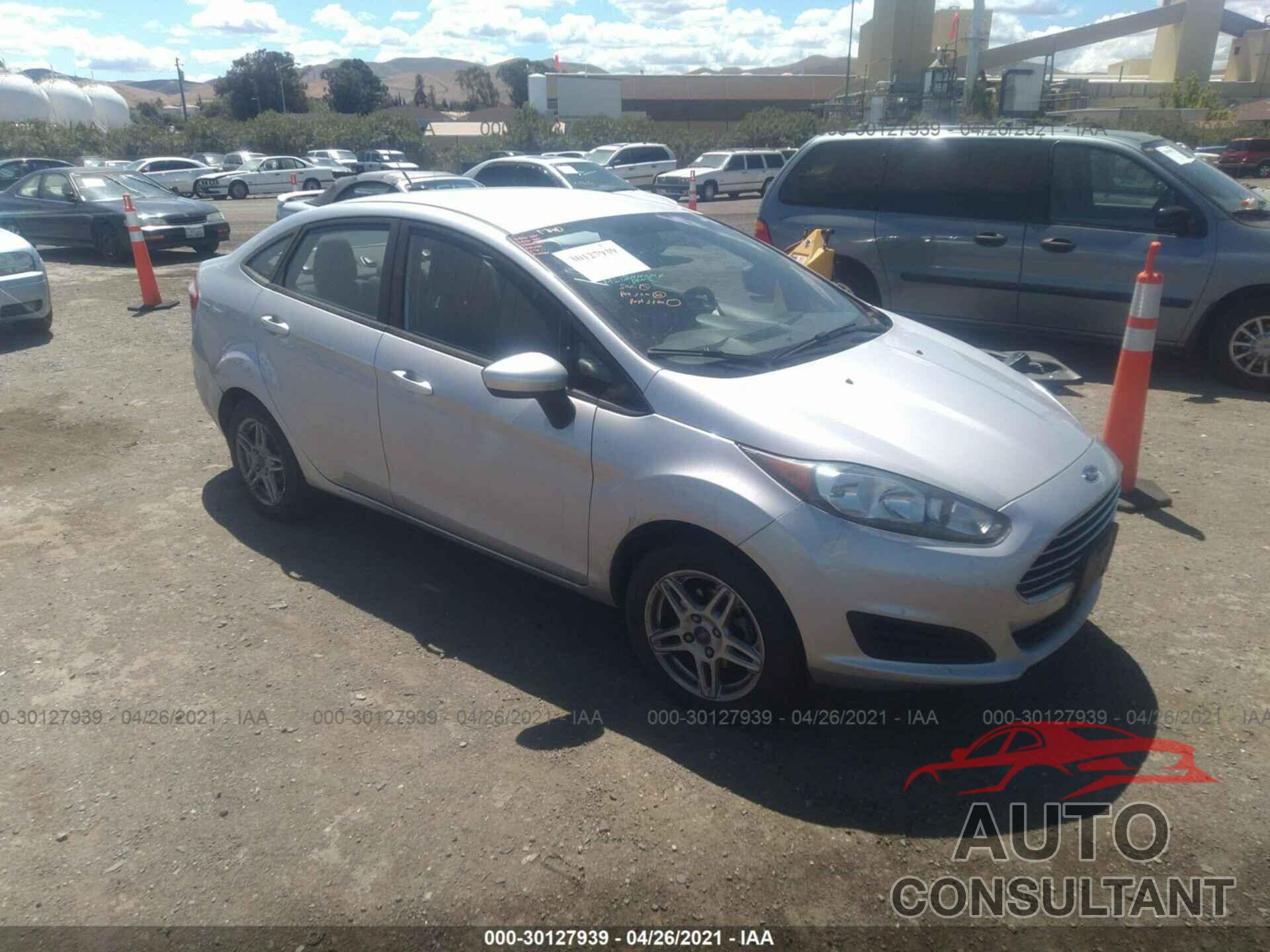 FORD FIESTA 2017 - 3FADP4BJ4HM132073